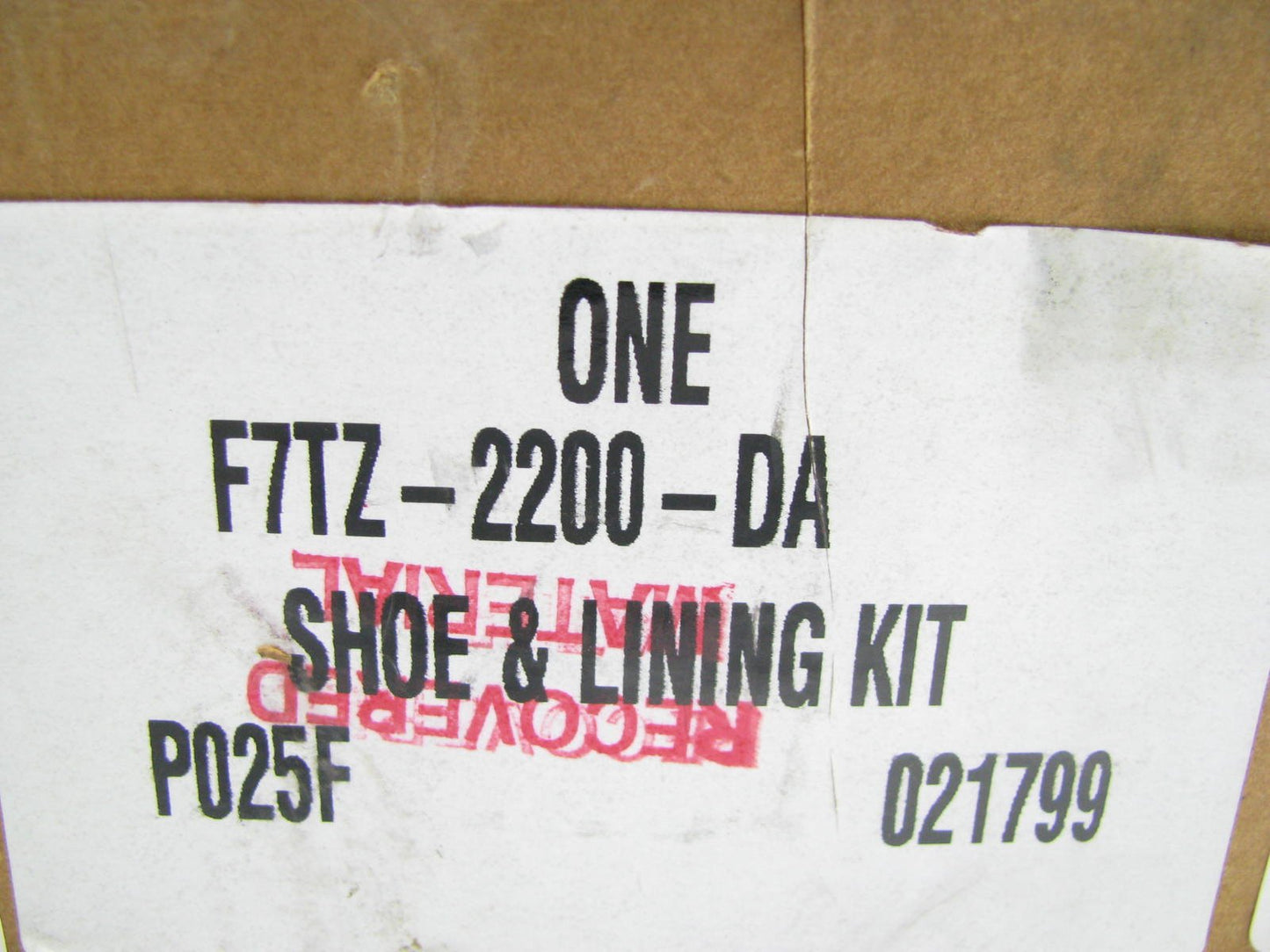 NEW GENUINE OEM Ford F7TZ-2200-DA Rear Drum Brake Shoes   12 1/8'' X 3 1/2''