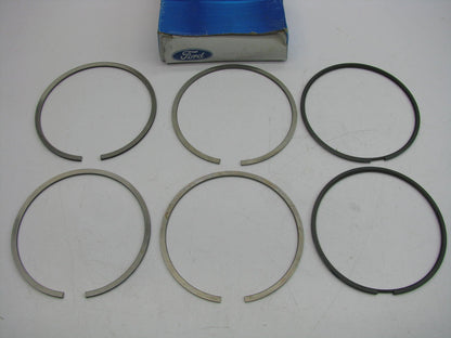 NEW - OEM Ford F7TZ-6148-AAA Piston Ring Partial Set 1994-2003 7.3L Diesel V8
