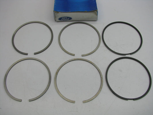 NEW - OEM Ford F7TZ-6148-AAA Piston Ring Partial Set 1994-2003 7.3L Diesel V8