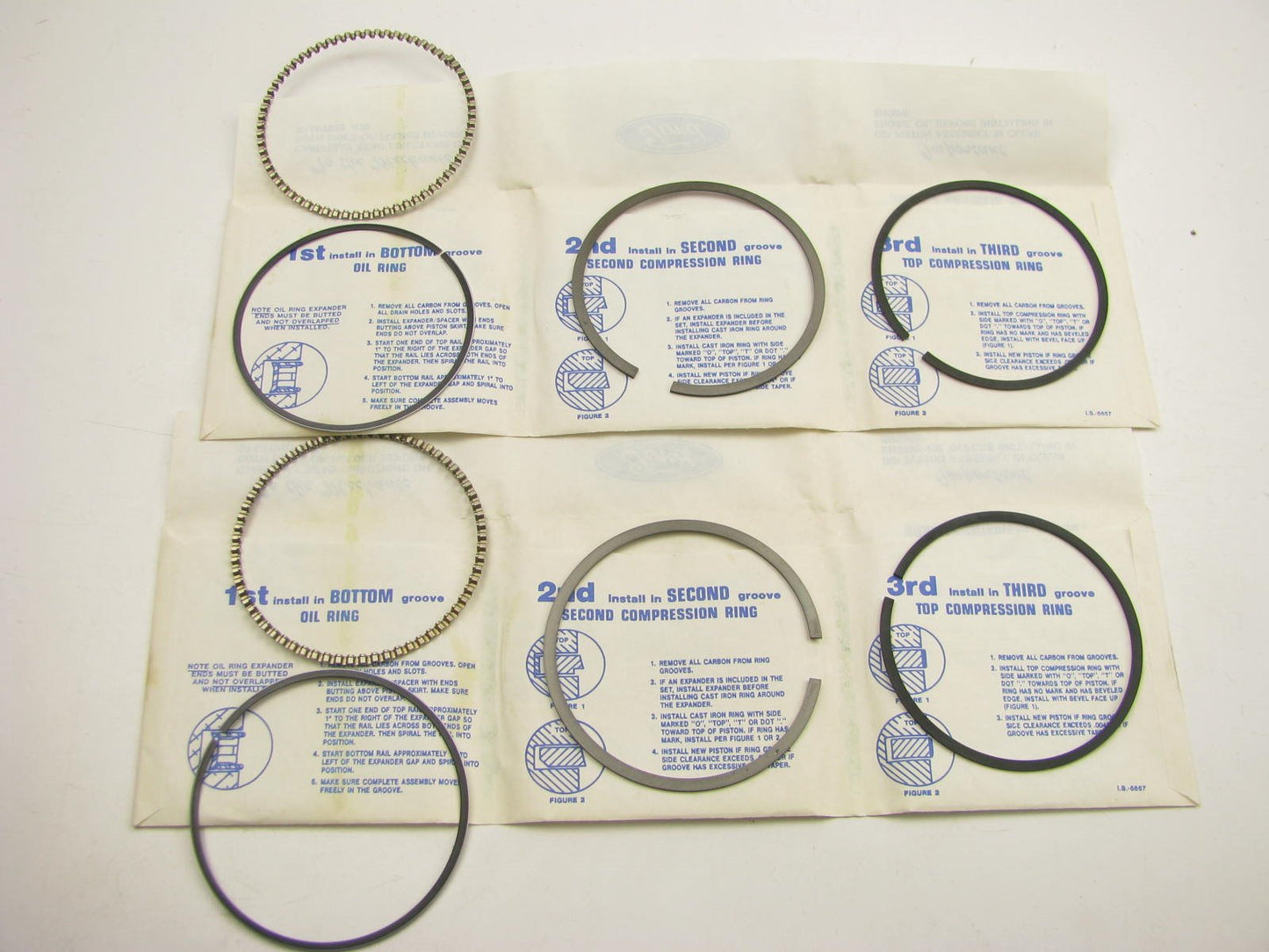 DOES (2) PISTONS ONLY - OEM Ford F7TZ-6148-BB Piston Rings 0.50mm Over 5.4L 4.6L
