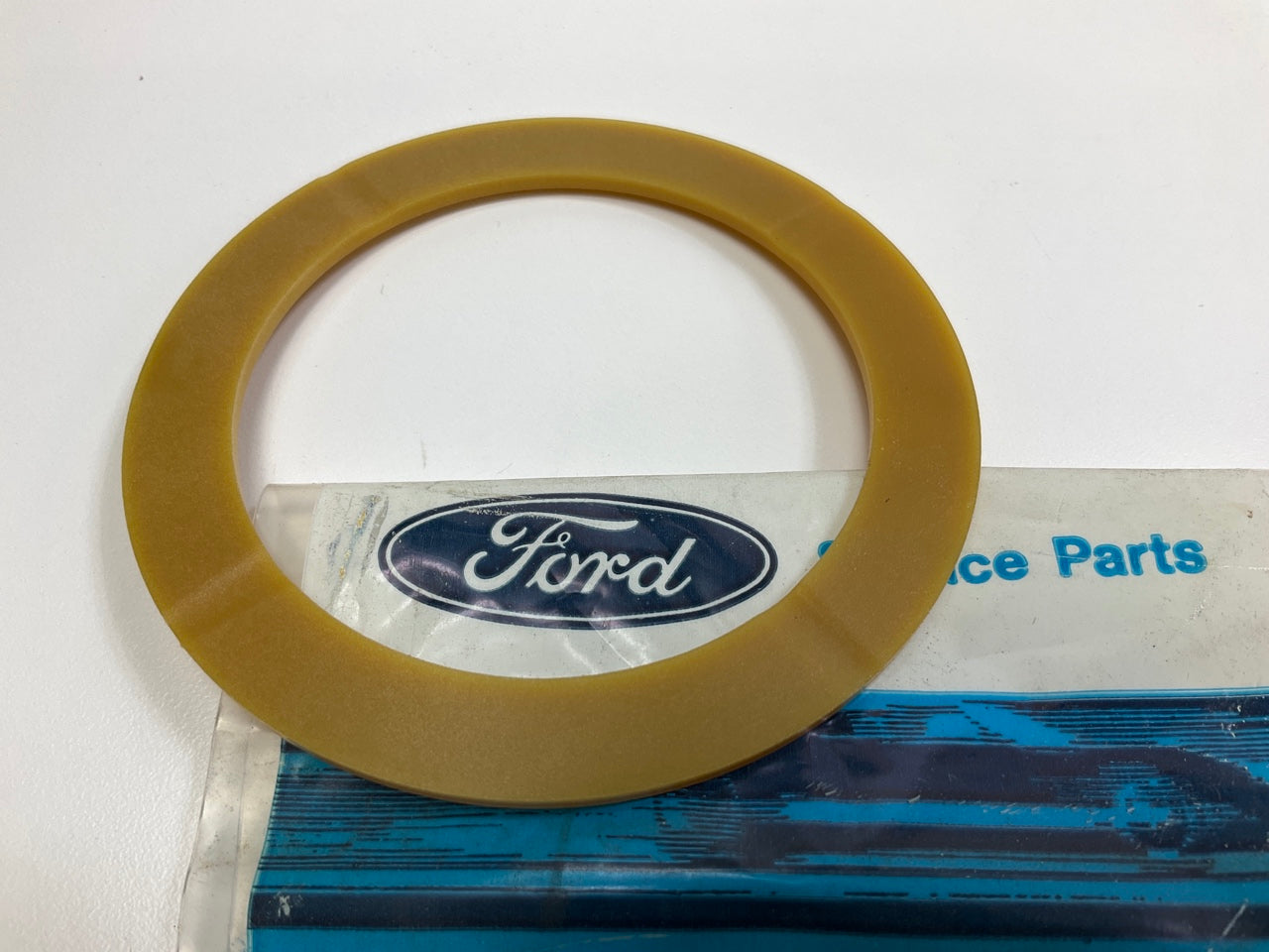 NEW - OEM Ford F7TZ-7D014-SA Pump Center Support Washer, .087'' A4LD 4R44E 4R55E