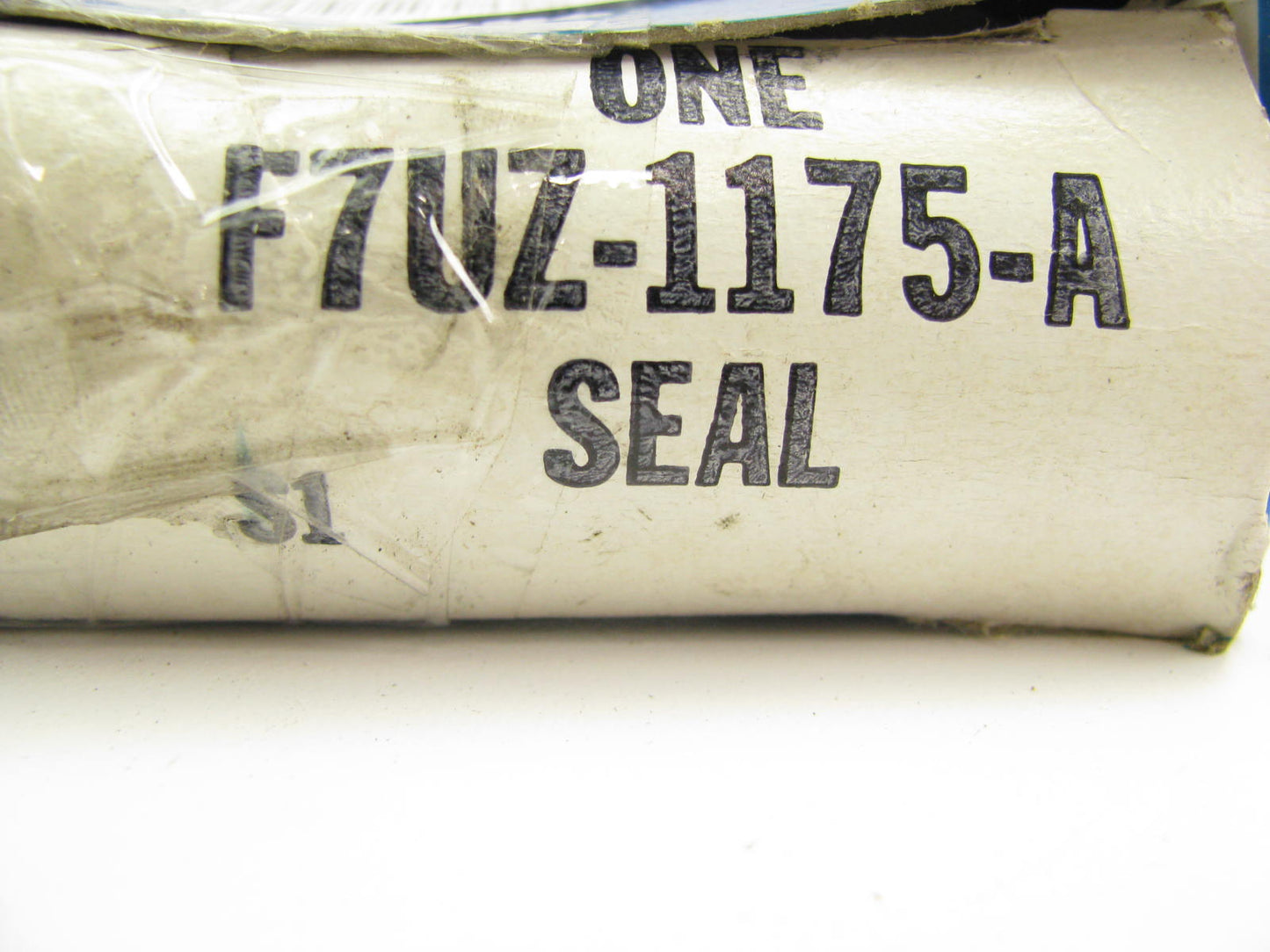 NEW - OEM Ford F7UZ-1175-A Rear Axle Oil Seal