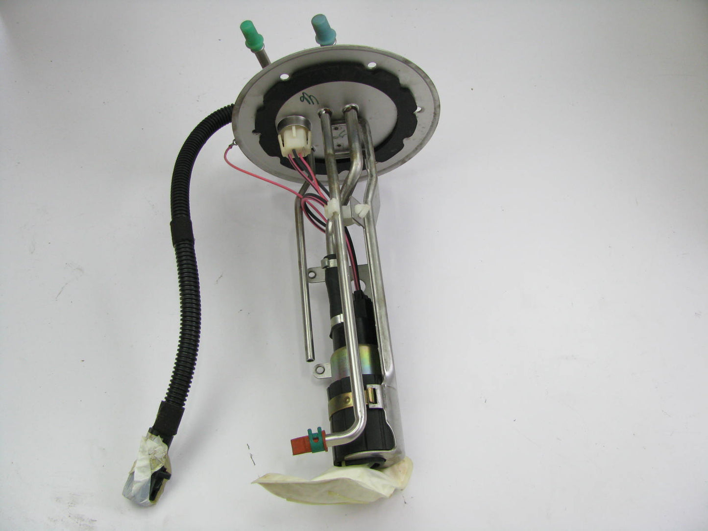 NEW - OEM Ford F7UZ-9A407-FA Electric Fuel Pump & Sender 97-98 E-150/250 Midship