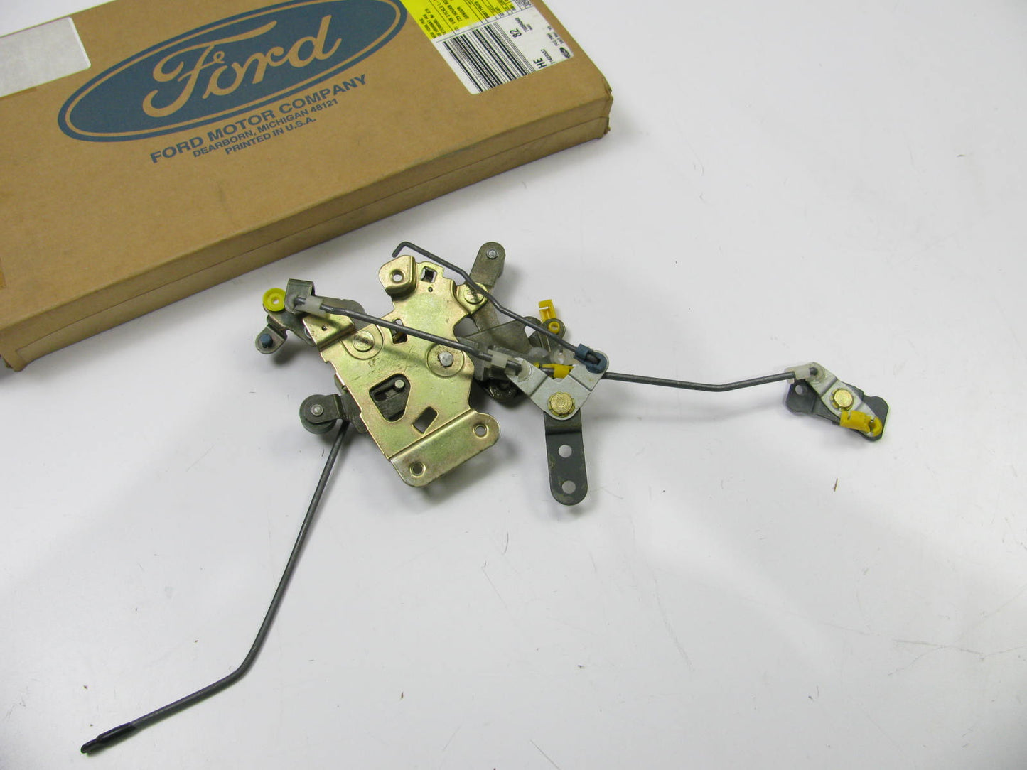 NEW - OEM Ford F7XZ-1226404-AB Sliding Door Lock Actuator 93-02 Mercury Villager