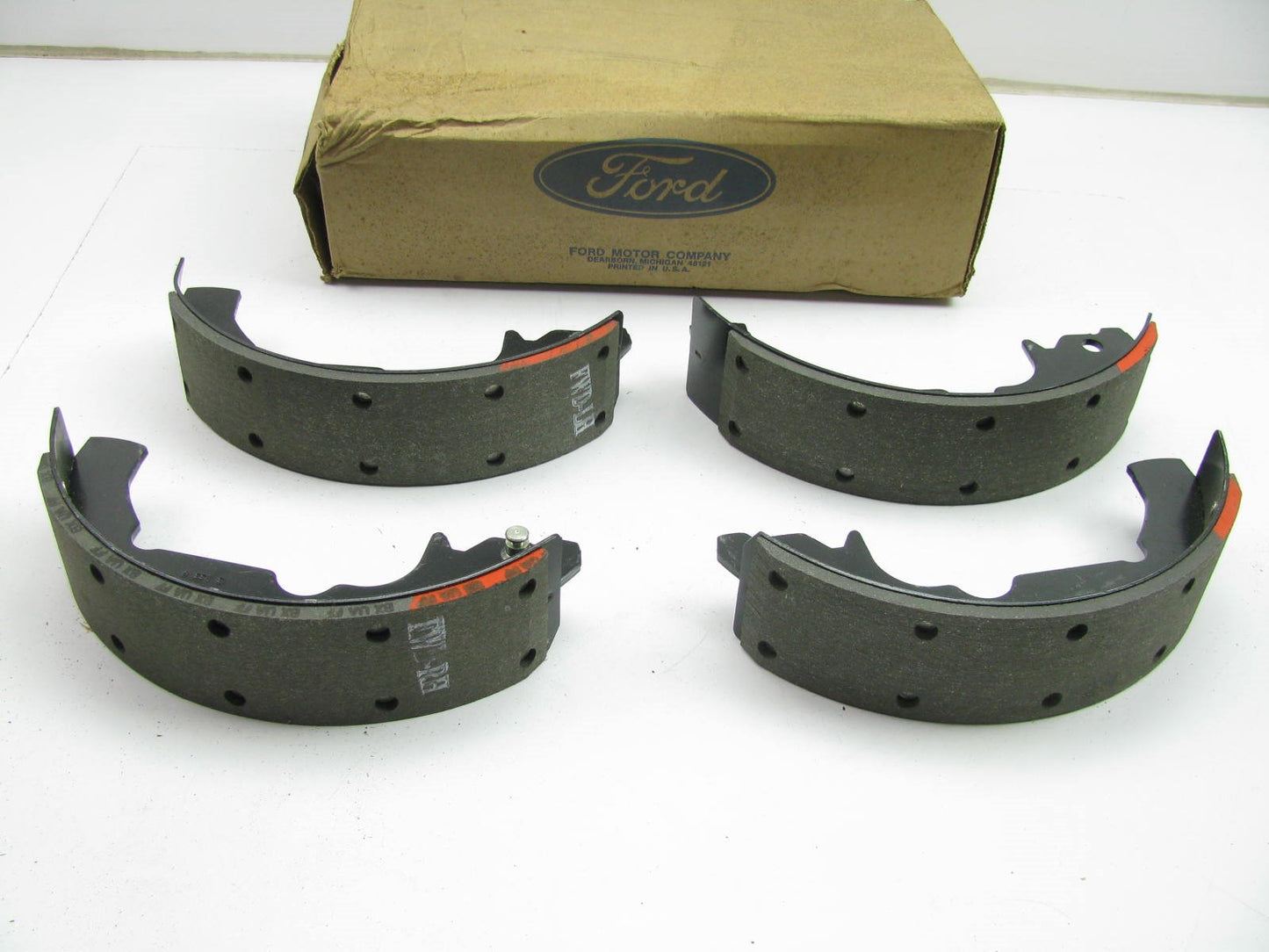 Genuine OEM Ford F7XZ-2200-AA Rear Brake Shoes - for 1998-02 Quest, Villager