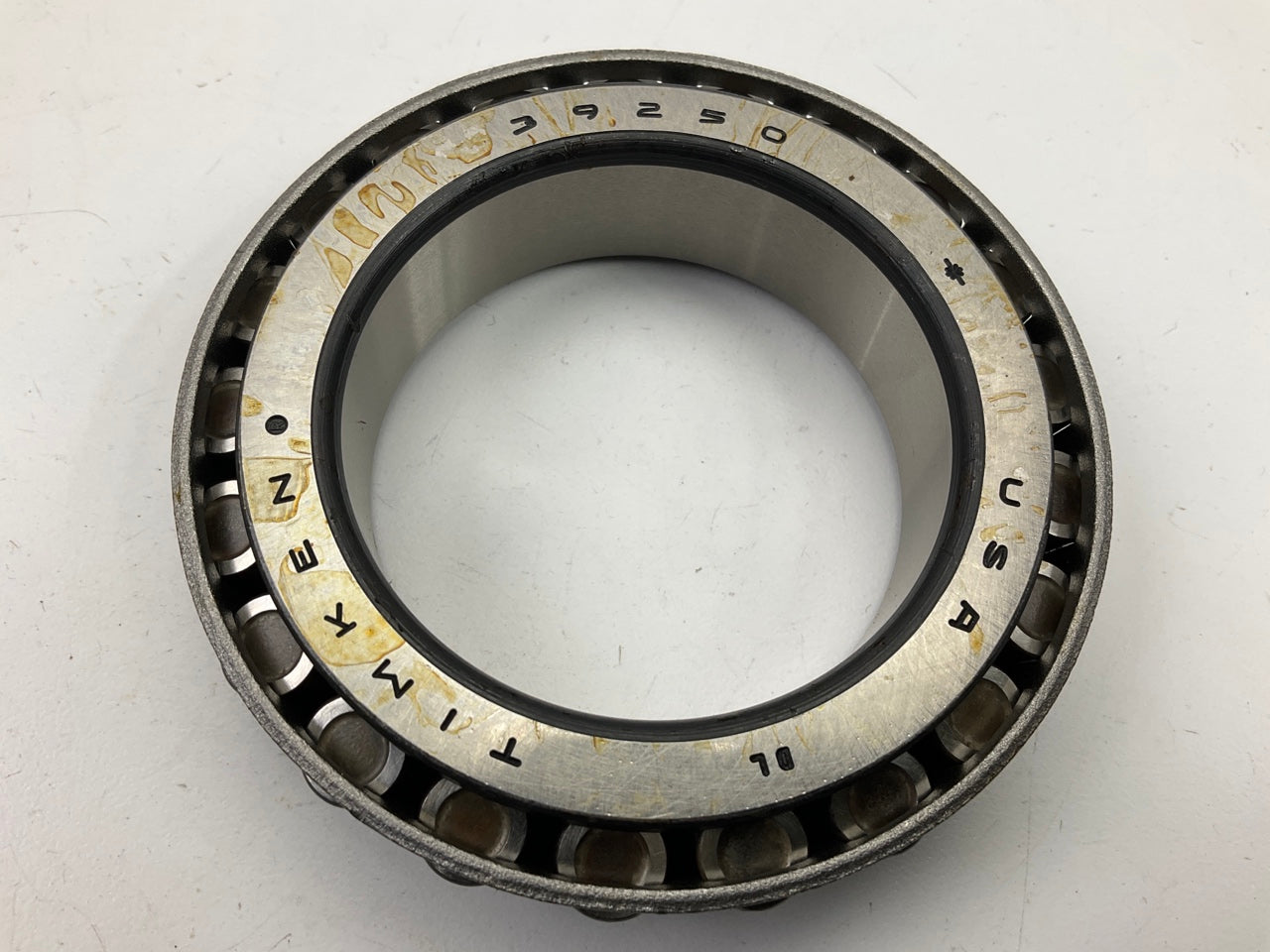 NEW - OEM Ford F81Z-1240-AA Wheel Bearing - Rear Outer