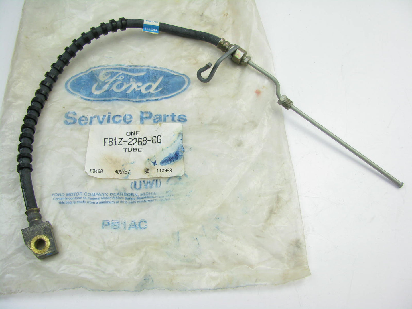 NEW  OEM Ford F81Z-2268-CG Rear Left Brake Hose 1999-2000 F-350 SD Cab & Chassis