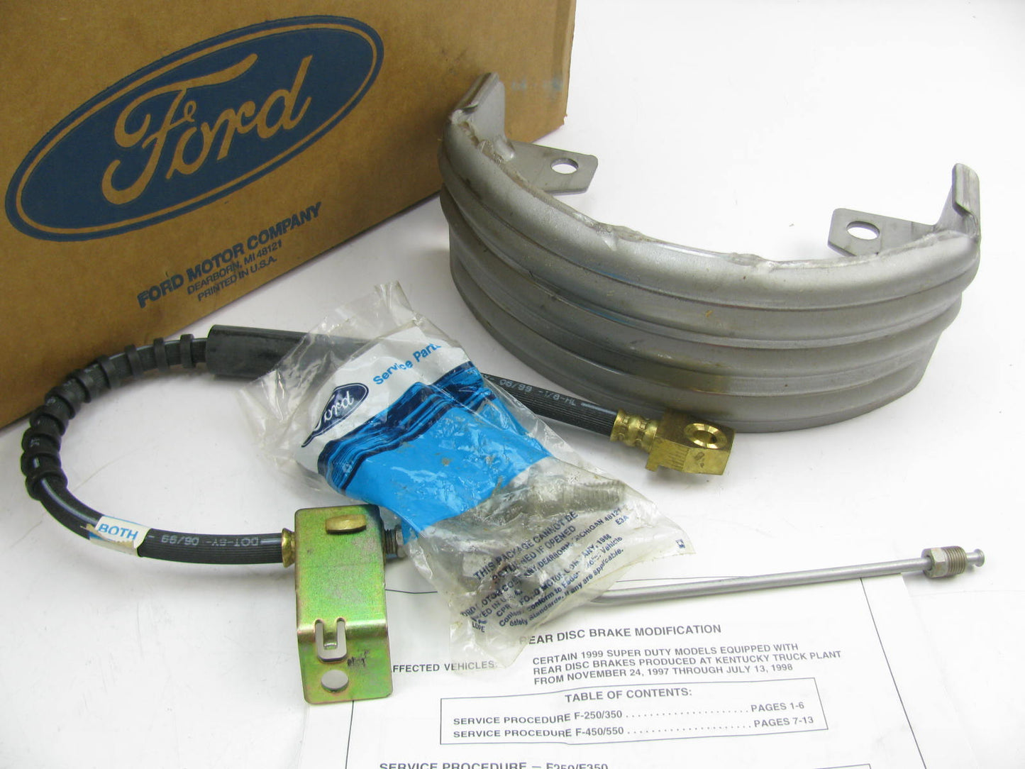 NEW - OEM Ford F81Z-2A753-BB Rear Disc Brake Mod Kit 99-04 F-250 F-350