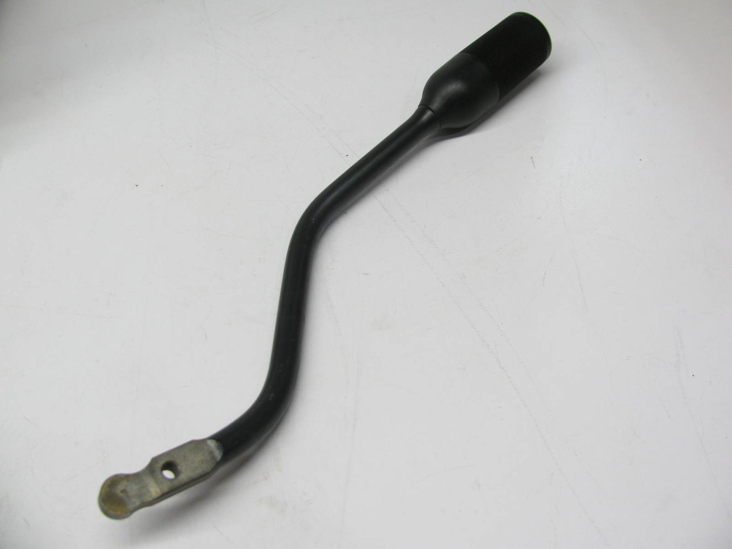 NEW OEM GEAR SHIFT Lever With Knob 97-06 Ford F, E-Series Expedition Excursion