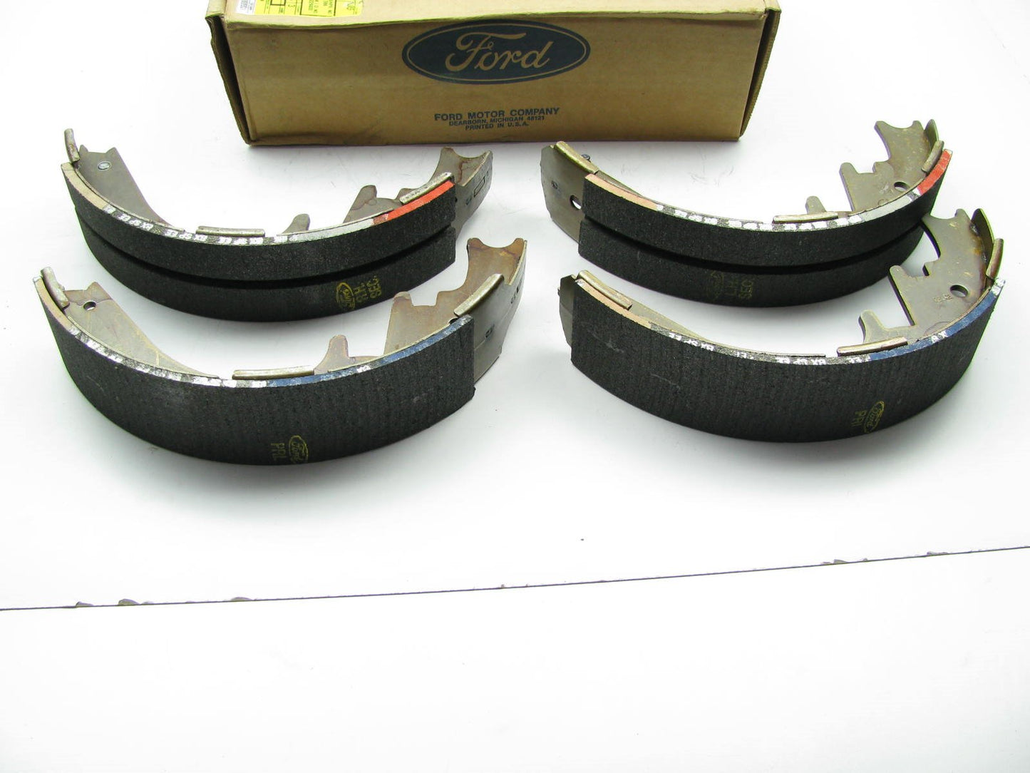 NEW GENUINE OEM Ford F85Z-2200-AA Rear Brake Shoes - 11 X 2 1/4''