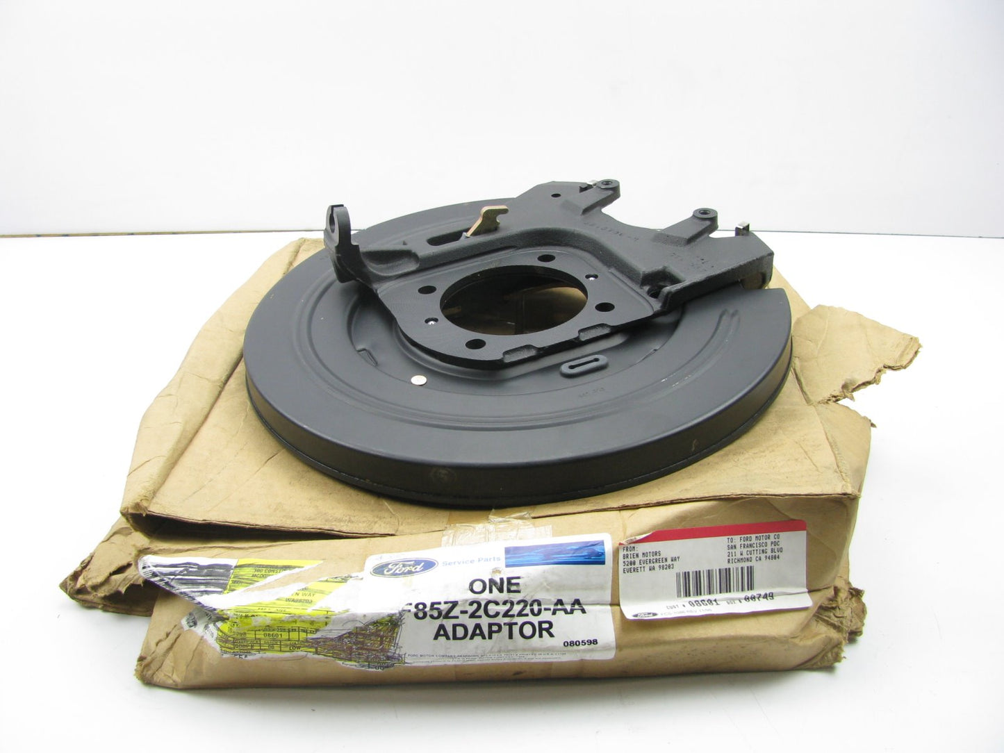 NEW 1997-98 Navigator Rear Right Drum Brake Backing Plate & Parking Brake Shoes