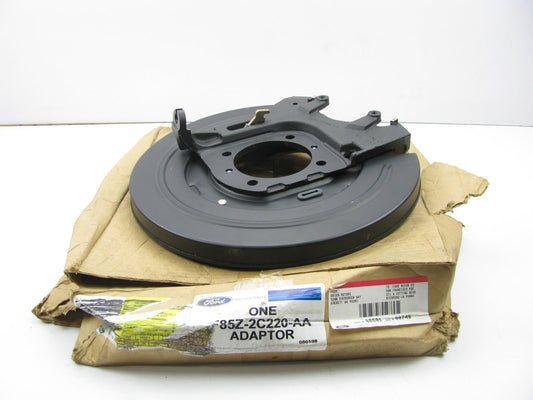NEW 1997-98 Navigator Rear Right Drum Brake Backing Plate & Parking Brake Shoes