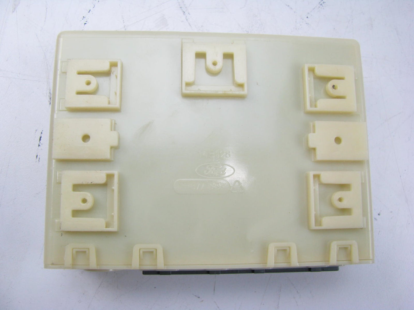 New OEM Ford Anti-Theft Keyless Entry Locking Control Module F87Z-15K602-BA