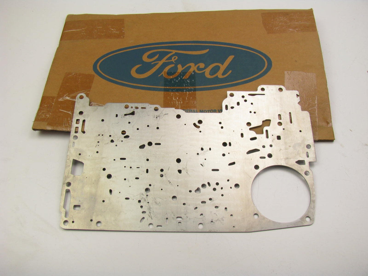 New OEM 1998 Ford Ranger 5R55E Or 4R44E Auto Trans Valve Body Separator Plate