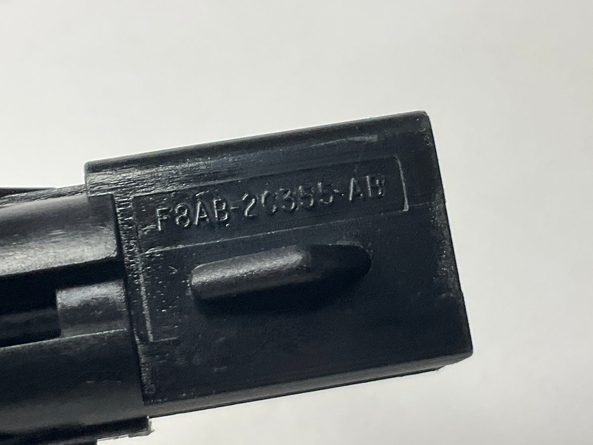 NEW - OEM Ford F8AZ-2C355-CA Traction Control Switch 1998-2006 Crown Victoria