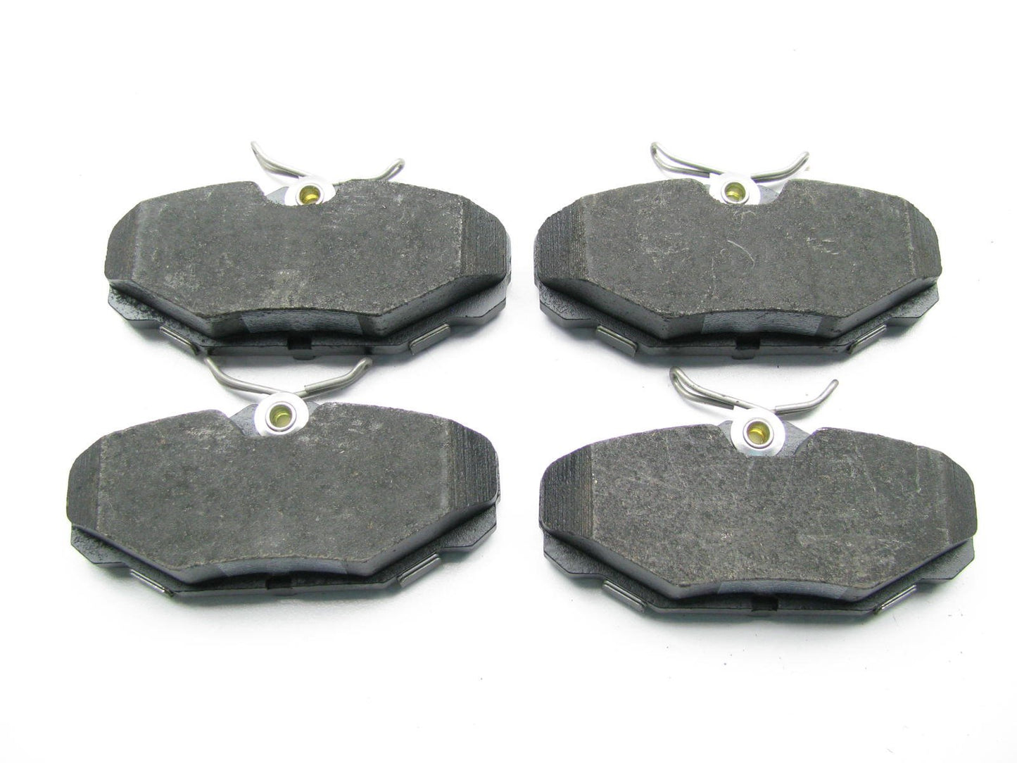 NEW GENUINE OEM Ford F8DZ-2200-AA REAR Brake Pads - 93-06 Taurus, Sable