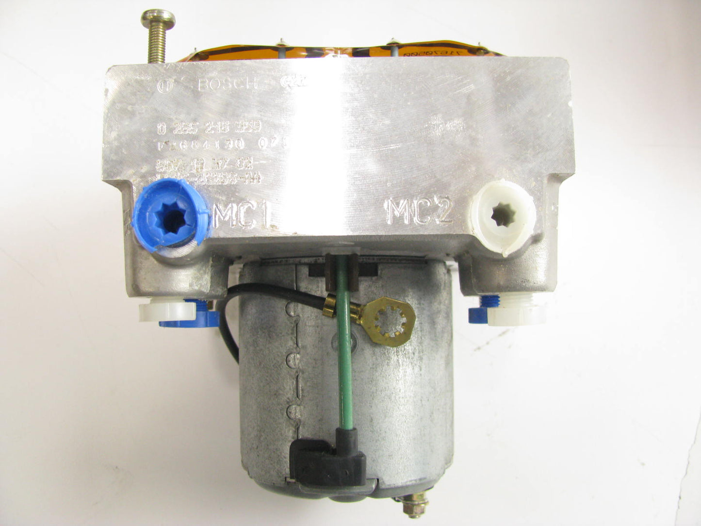 MISSING SCREW - Ford F8DZ-2C286-AA ABS Brake Pump & Motor 1998-1999 Taurus