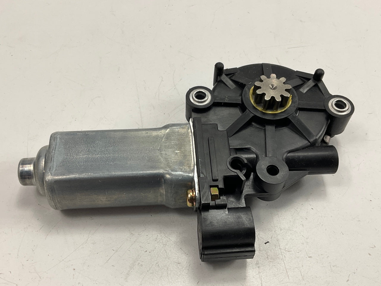 NEW - OEM Ford F8DZ-5423395-AA Power Window Motor - Front / Rear Right