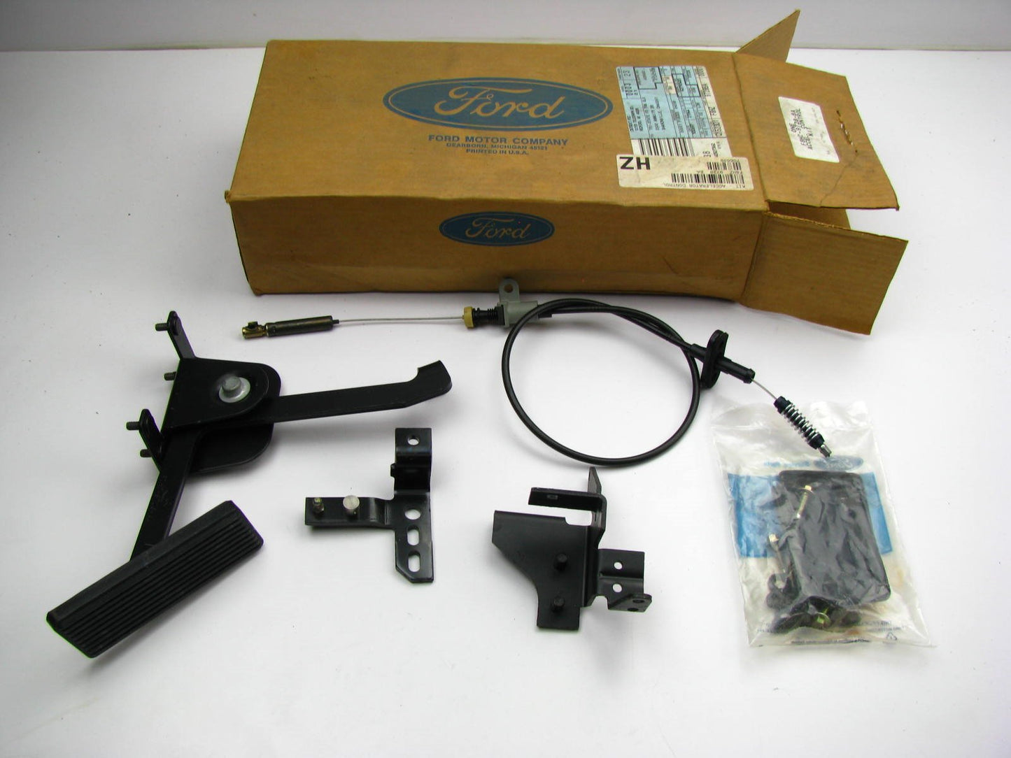 1998- Up Ford HD Heavy Truck Acceleration Control Kit & Gas Pedal F8HZ-9728-BA