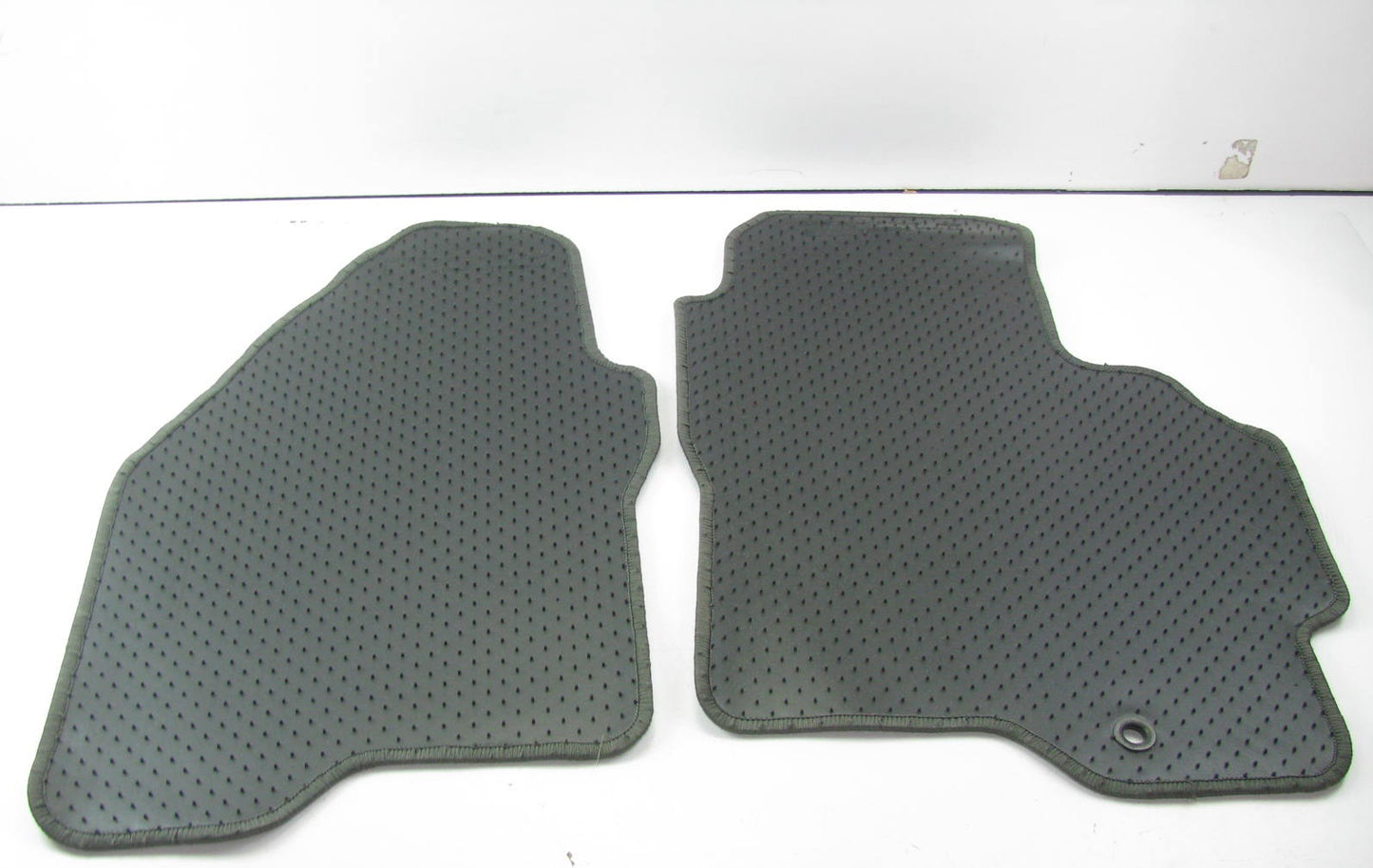 NEW GENUINE F8RZ-5413086-BAB FRONT Floor Mats 98-00 Mystique Medium Truffle