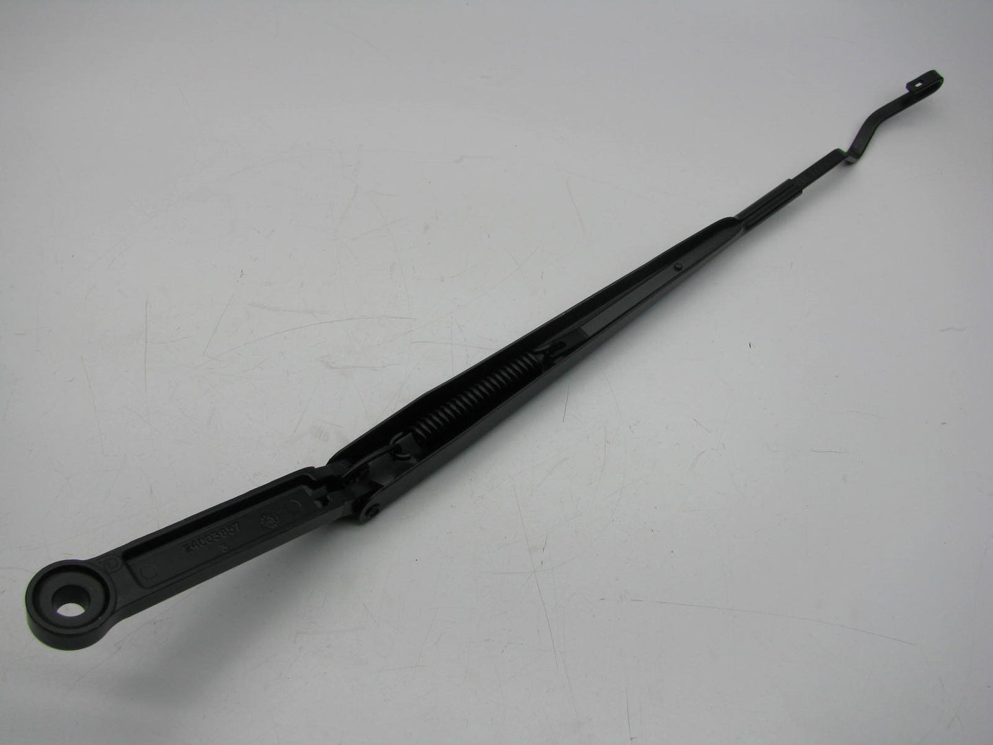 OEM Ford F8VZ-17527-AA Left Drivers Side Windshield Wiper Arm - 1998-11 Town Car