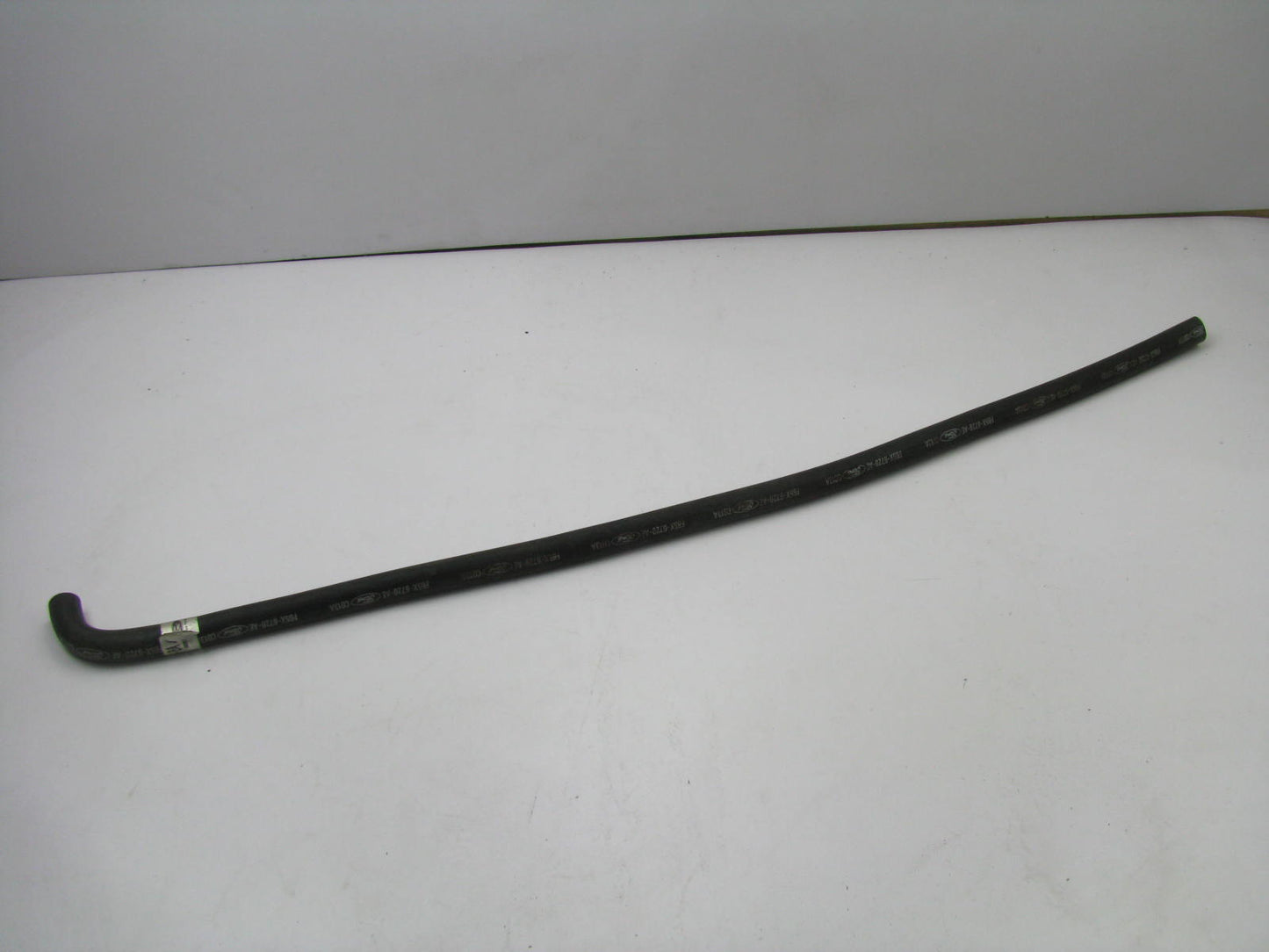 NEW - OEM Ford F8ZZ-9D661-BA Fuel Vapor Hose 1998 Mustang