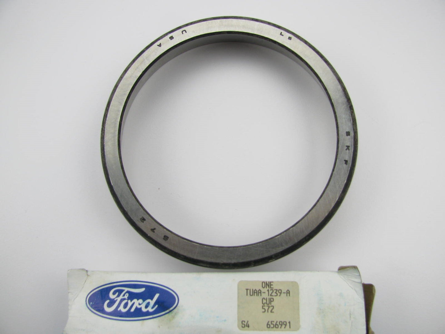 NEW GENUINE Rear Outer Wheel Bearing Race Cup OEM Ford TUAA-1239-A Made In USA