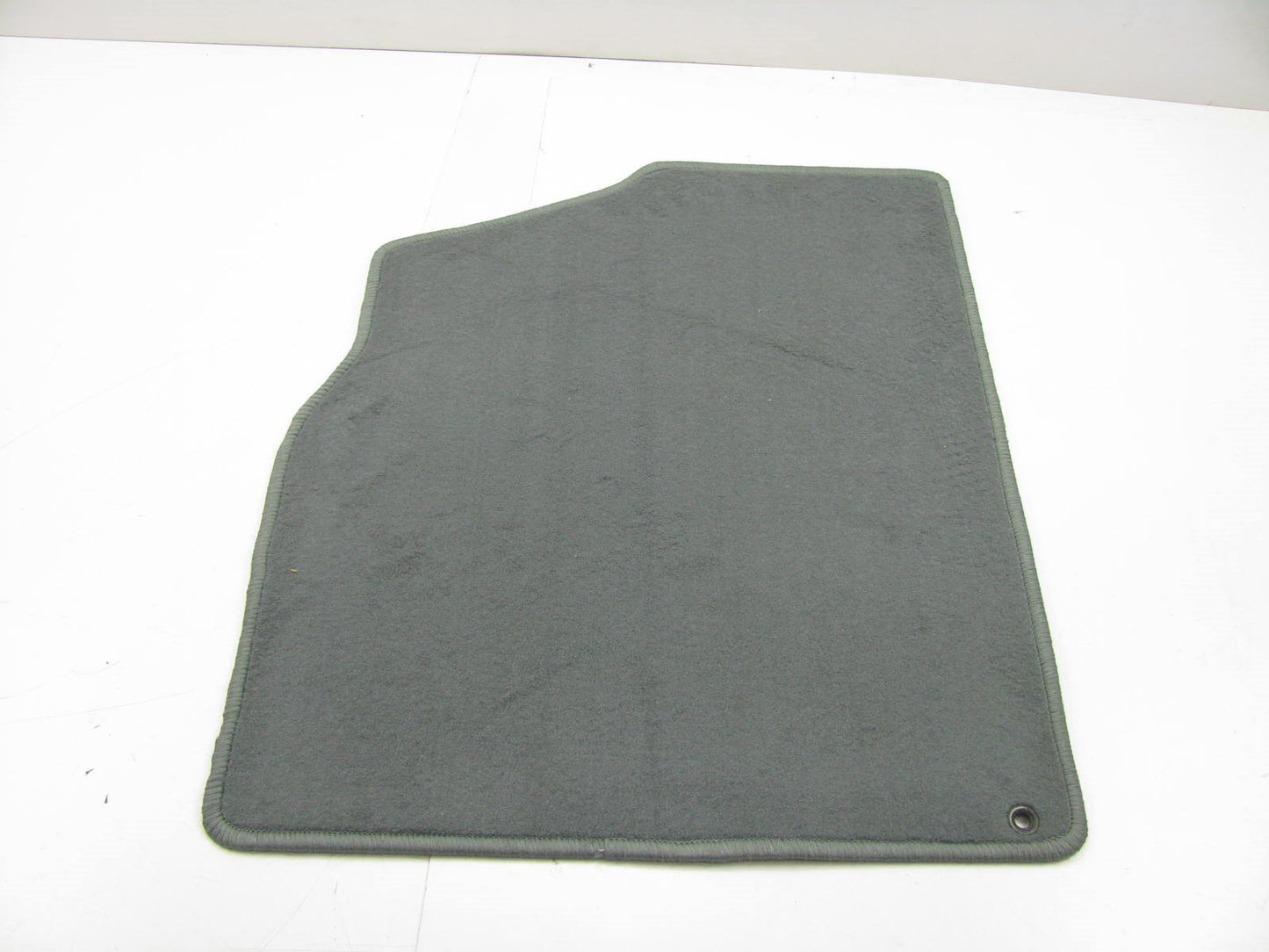 NEW - OEM Ford XF5Z-1213086-CAC Front Floor Mat Kit 1999-2002 Mercury Villager