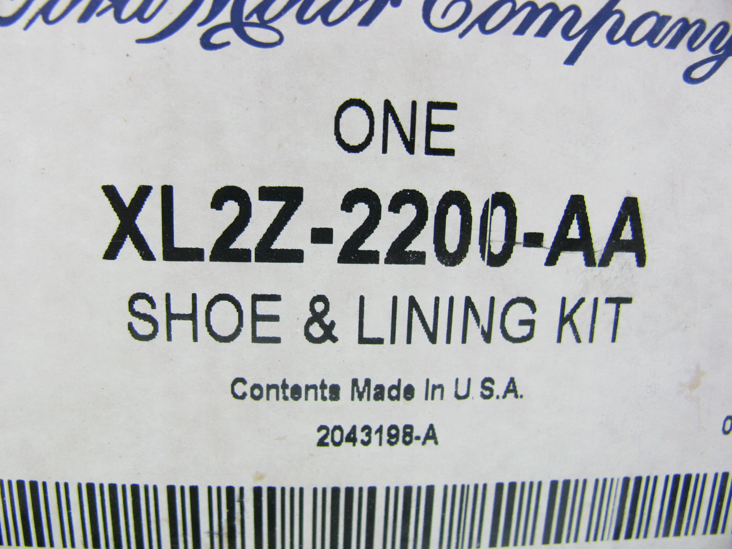 NEW GENUINE OEM Ford XL2Z-2200-AA REAR Disc Brake Pads