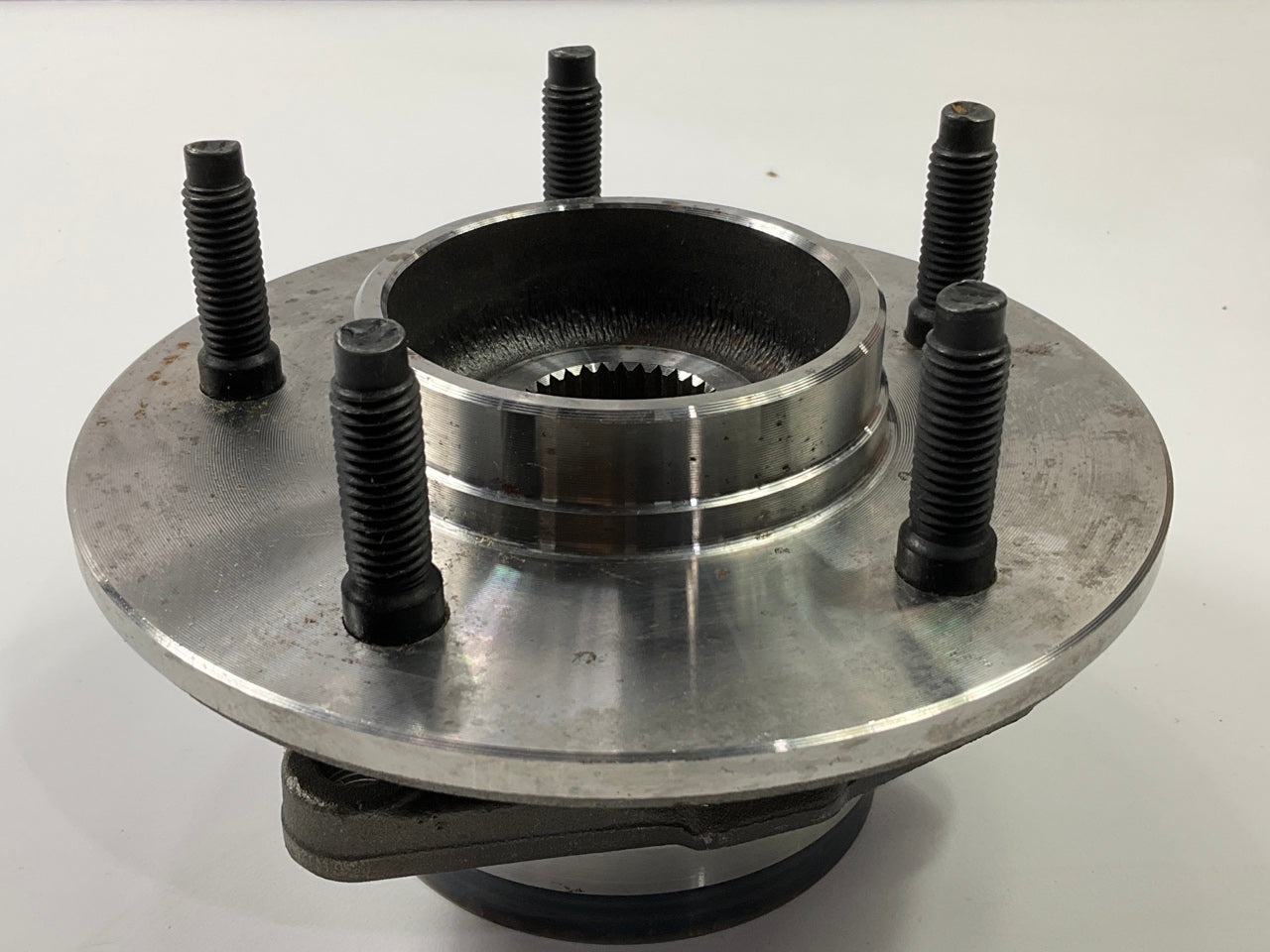 NEW - OEM Ford XL3Z-1104-AD Front Wheel Bearing & Hub Assembly 1997-2000 F-150
