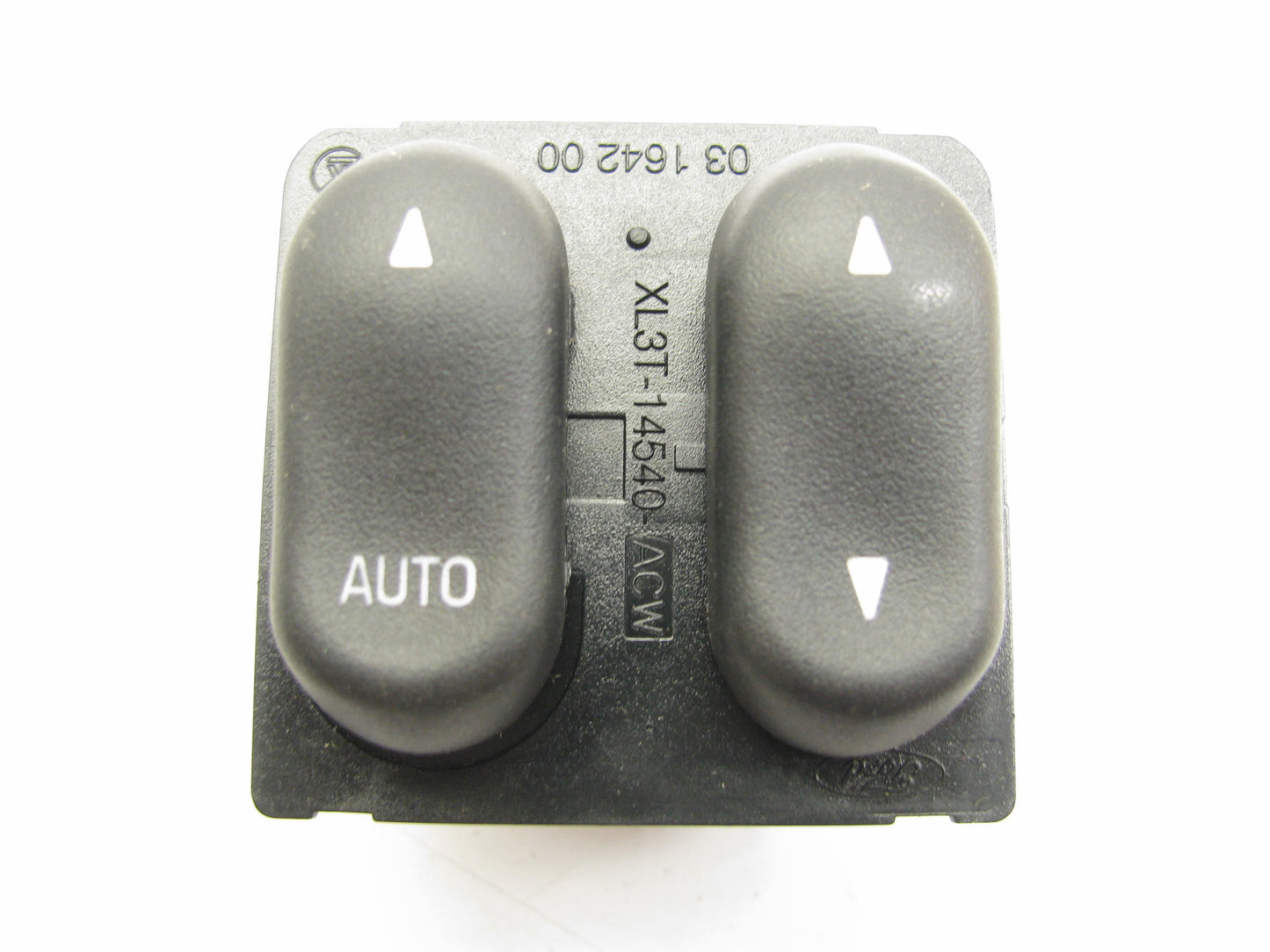 NEW OEM Ford XL3Z-14529-AA Front Left Driver Main Power Window Switch 99-02 F150