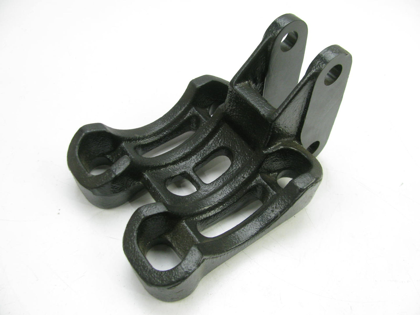 NEW - OEM Ford XL3Z-4A387-AB Rear Axle Traction Arm Bracket 2000-04 F150