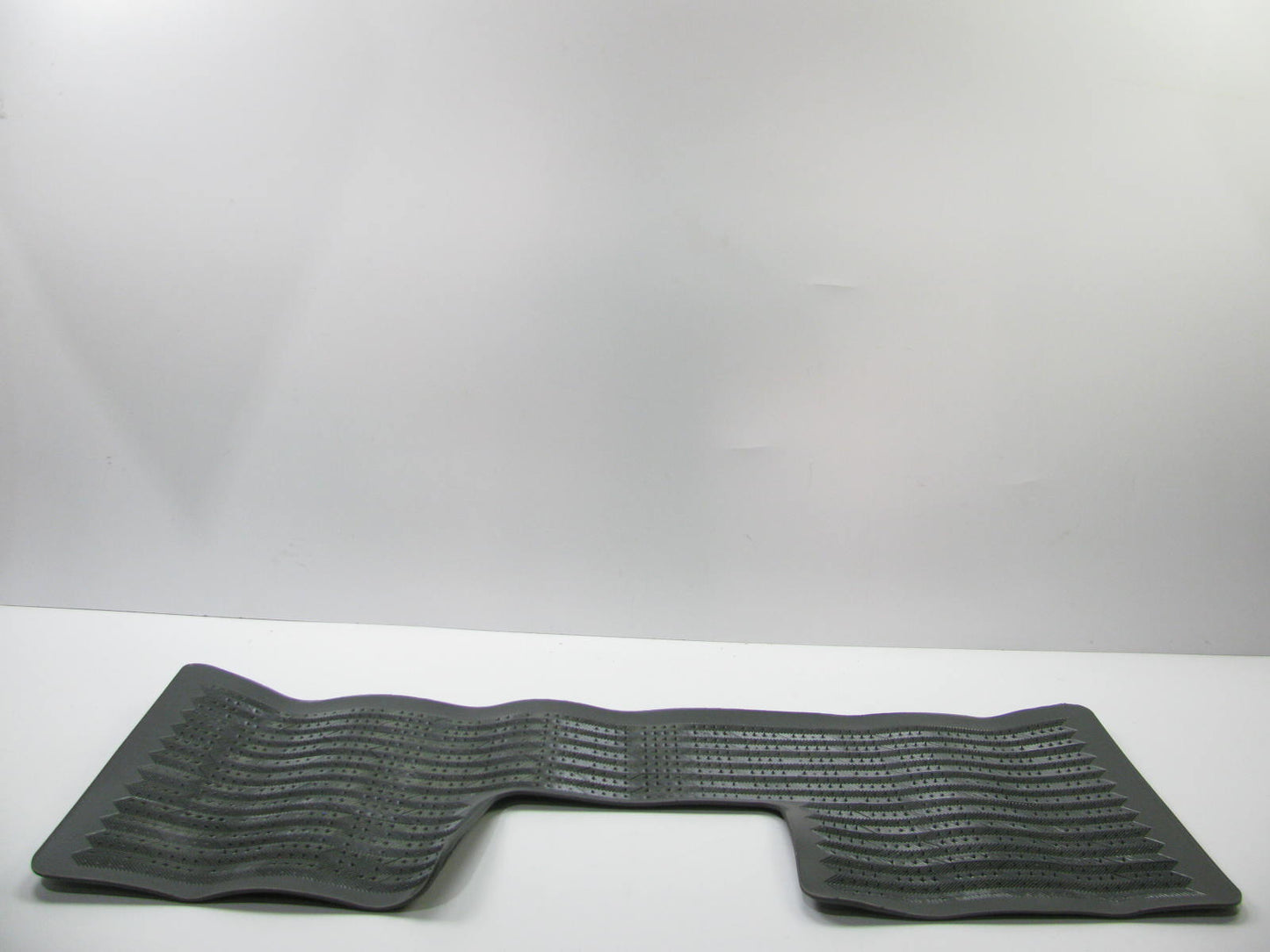 OEM Ford XL5Z-1313106-AAA REAR Plastic Full Width Floor Mat For 1999-00 Ranger