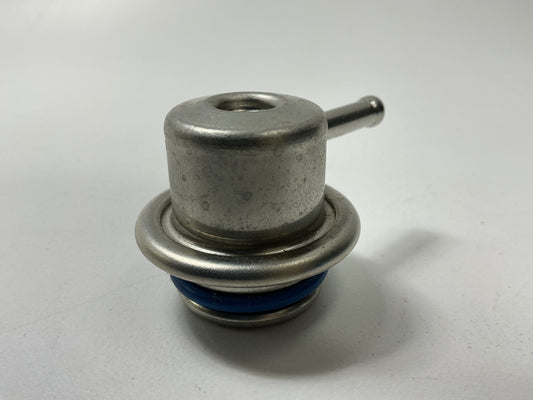 NEW - OEM Ford XL5Z-9F775-AA Fuel Pressure Regulator