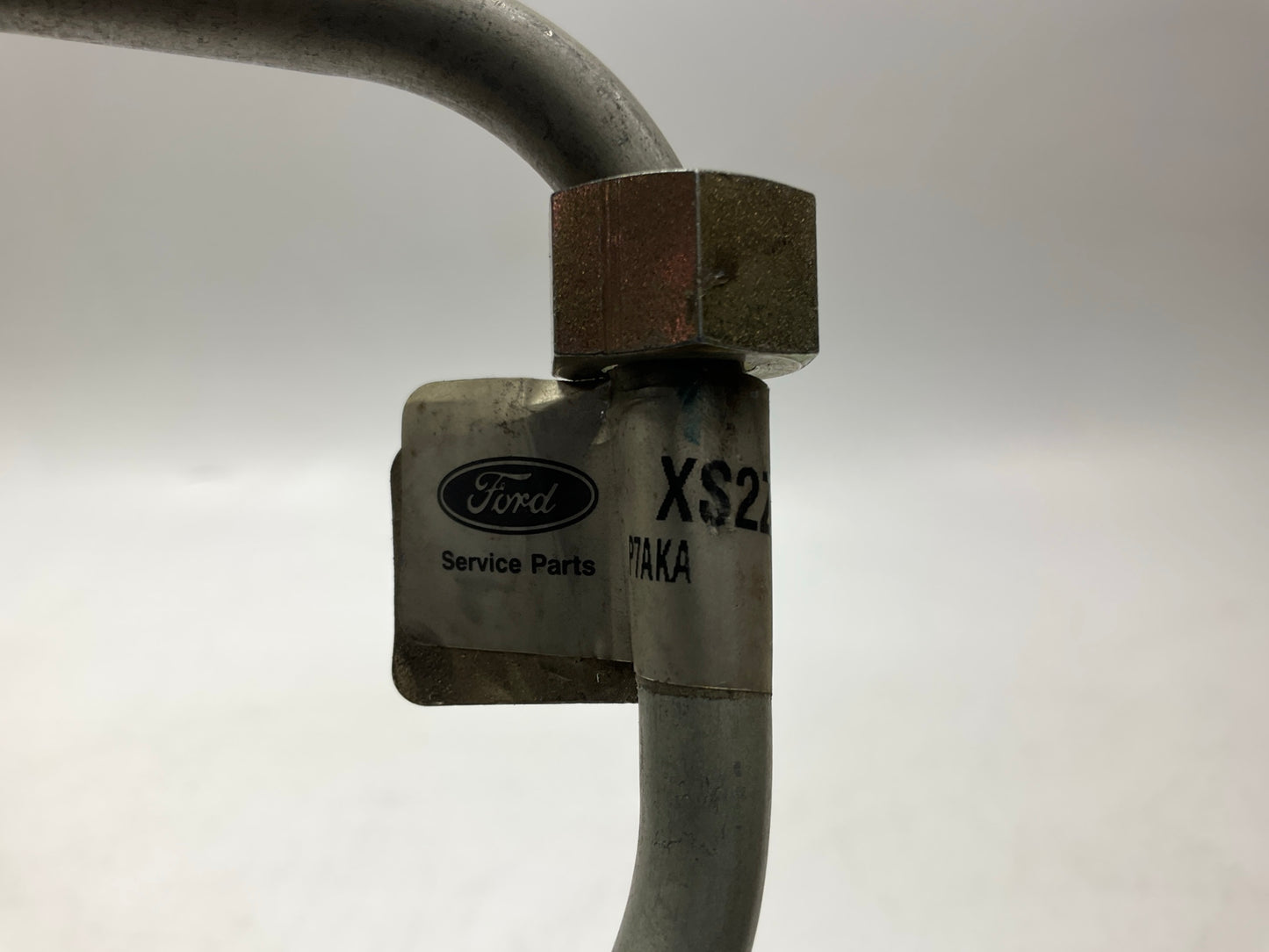 NEW - OEM Ford XS2Z-7A031-FB Automatic Transmission Oil Cooler Line