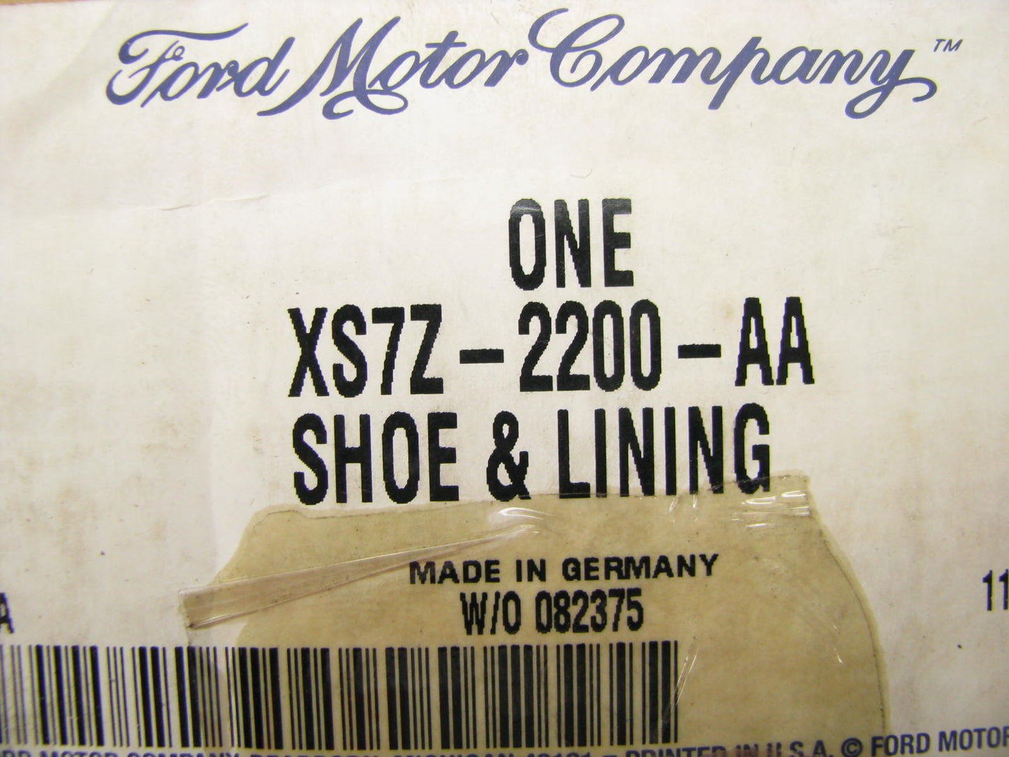 NEW GENUINE OEM Ford XS7Z-2200-AA Rear Disc Brake Pads