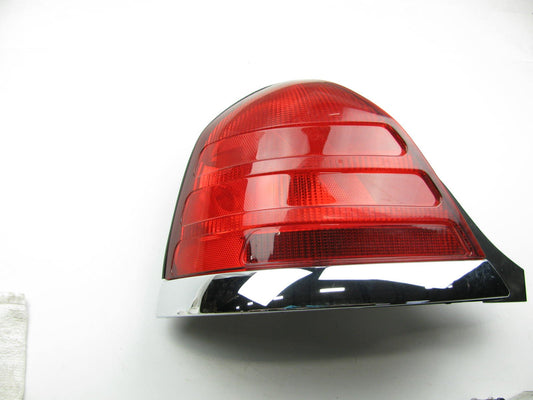 NEW Ford XW7Z-13405-BA LEFT Tail Light Lamp 2-BULB 04-11 Crown Vic XW7Z-13405-BA