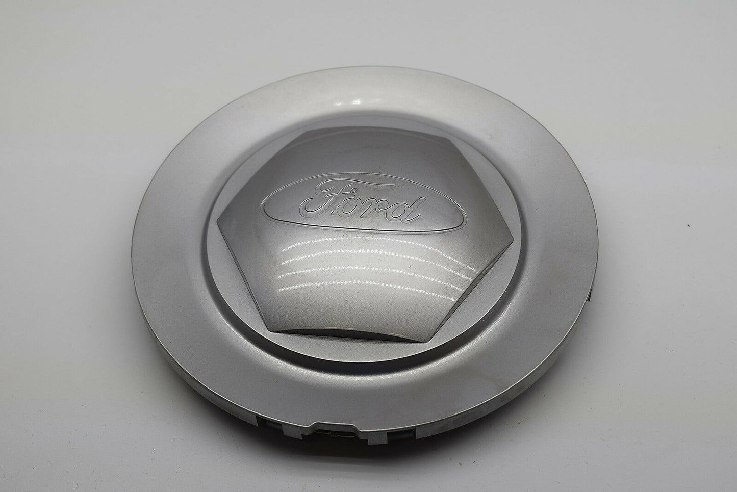 NEW - OEM Ford YL1Z-1130-BB Wheel Center Cap For 2001-2003  F-150