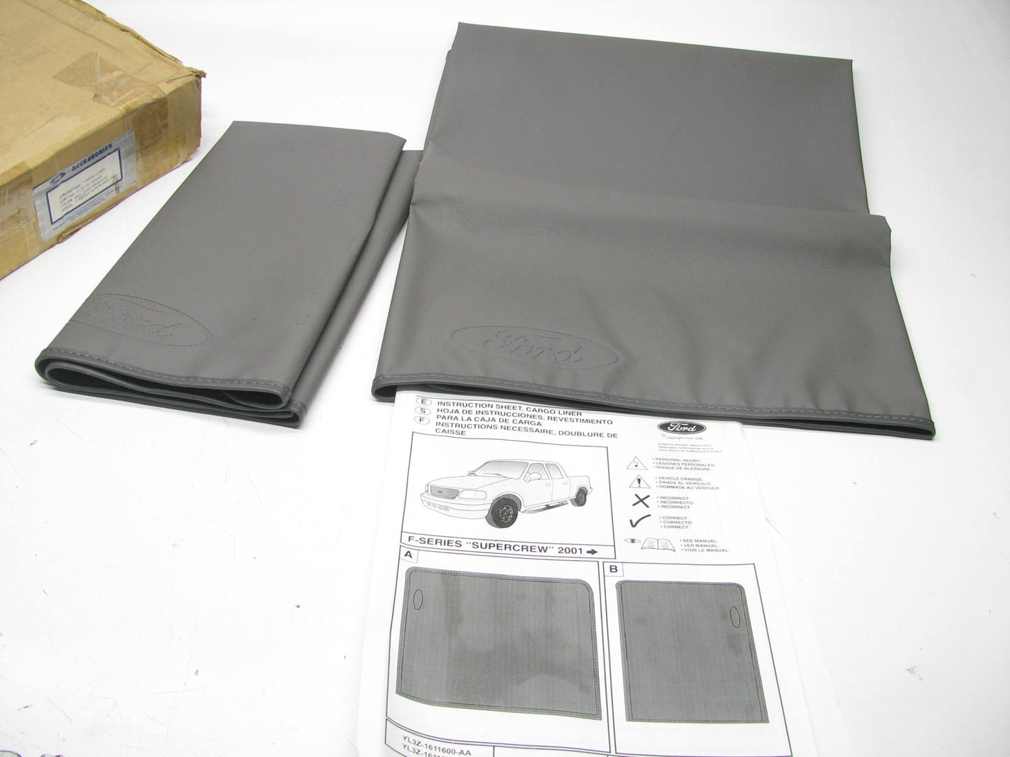 NEW - OEM Ford YL3Z-1611600-AA Truck Bed Cargo Liner 2001-2003 F-150 Supercrew