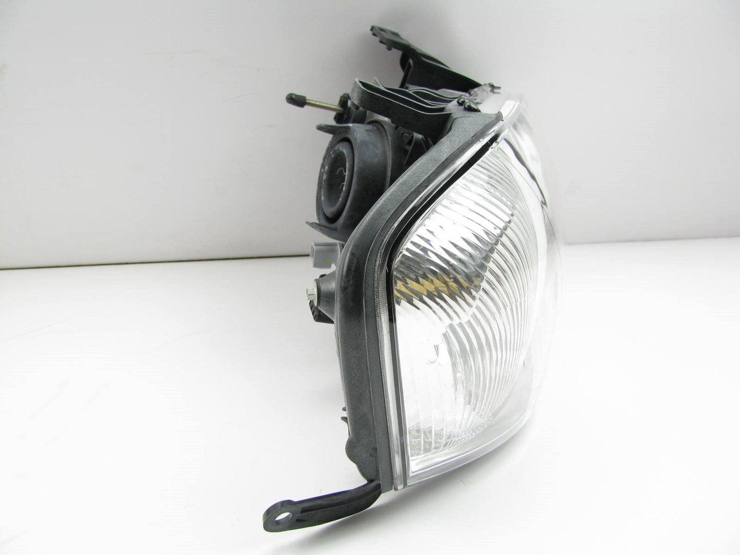 EXPORT (NON-USA) ONLY - Ford Escape Headlight Head Lamp OEM # YL8Z-13008-BA