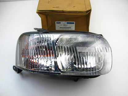 NEW - EUROPE EXPORT ONLY - OEM 2001-2004 Ford Escape Right Headlight Headlamp