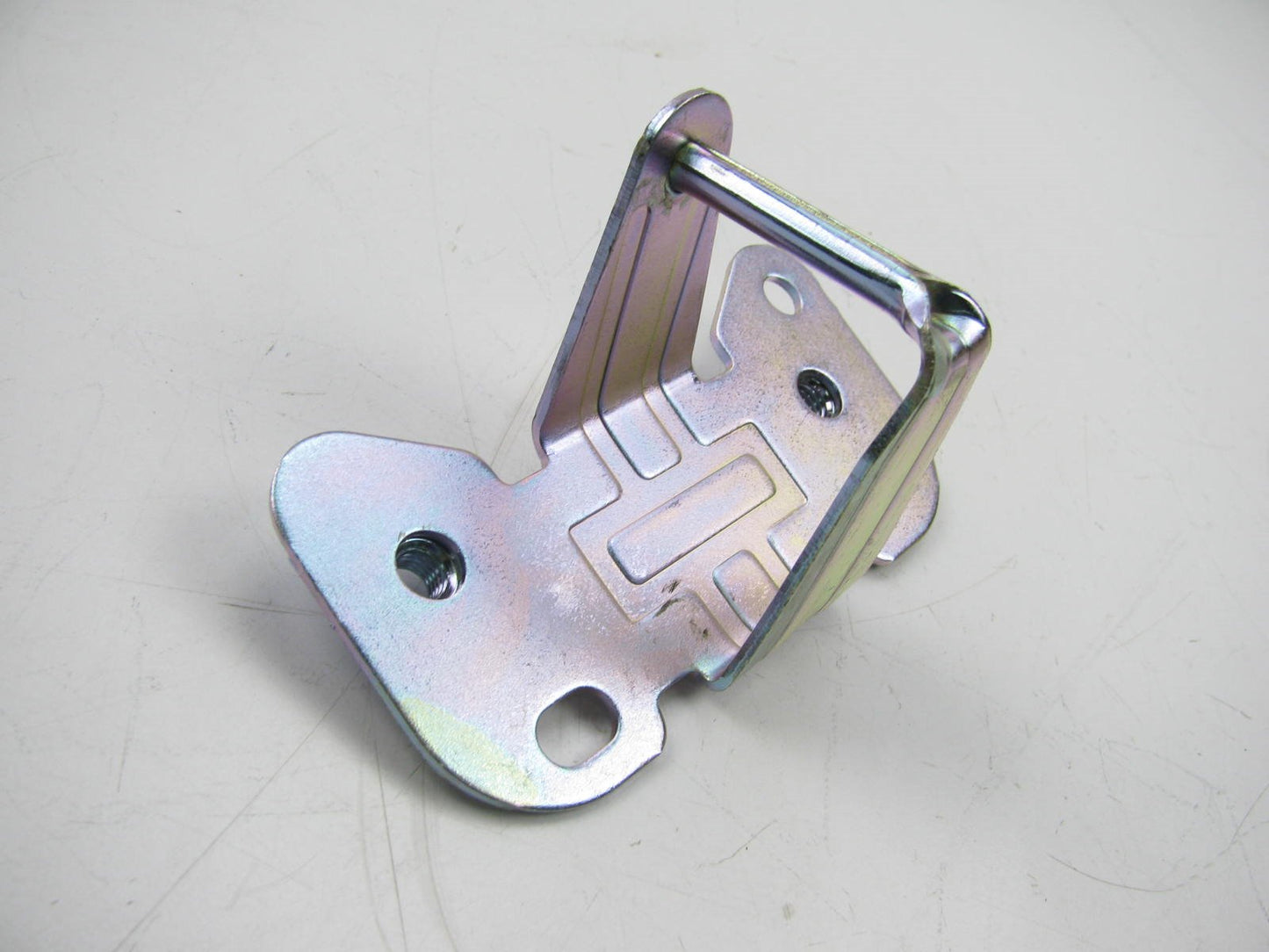 NEW GENUINE OEM Hood Latch Striker 2000-2004 Ford Focus YS4Z-16K689-AA