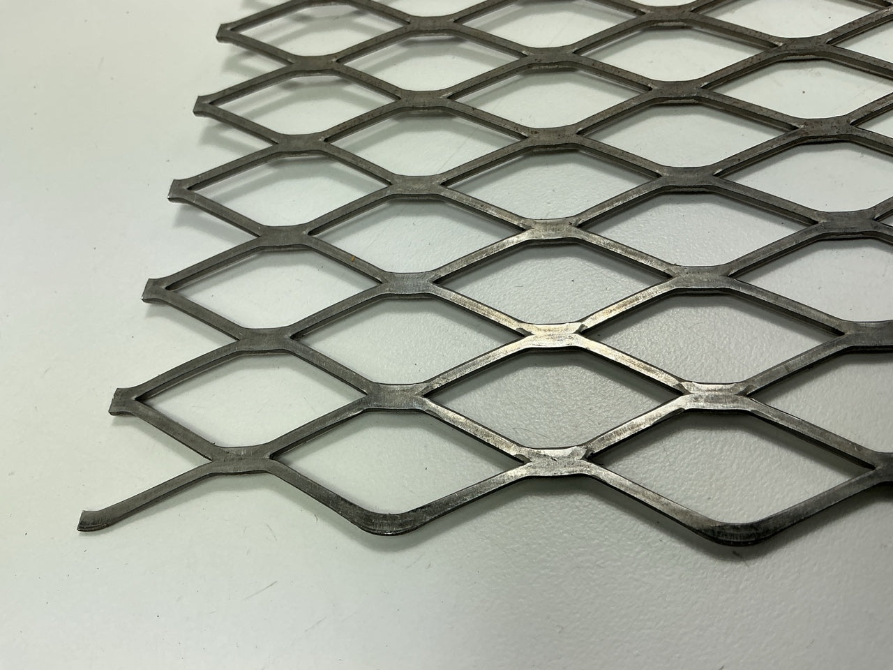 Forney 49612 - 12'' X 24'' - 13 Gauge Steel Expanded Metal - 3/4'' O/C Spacing