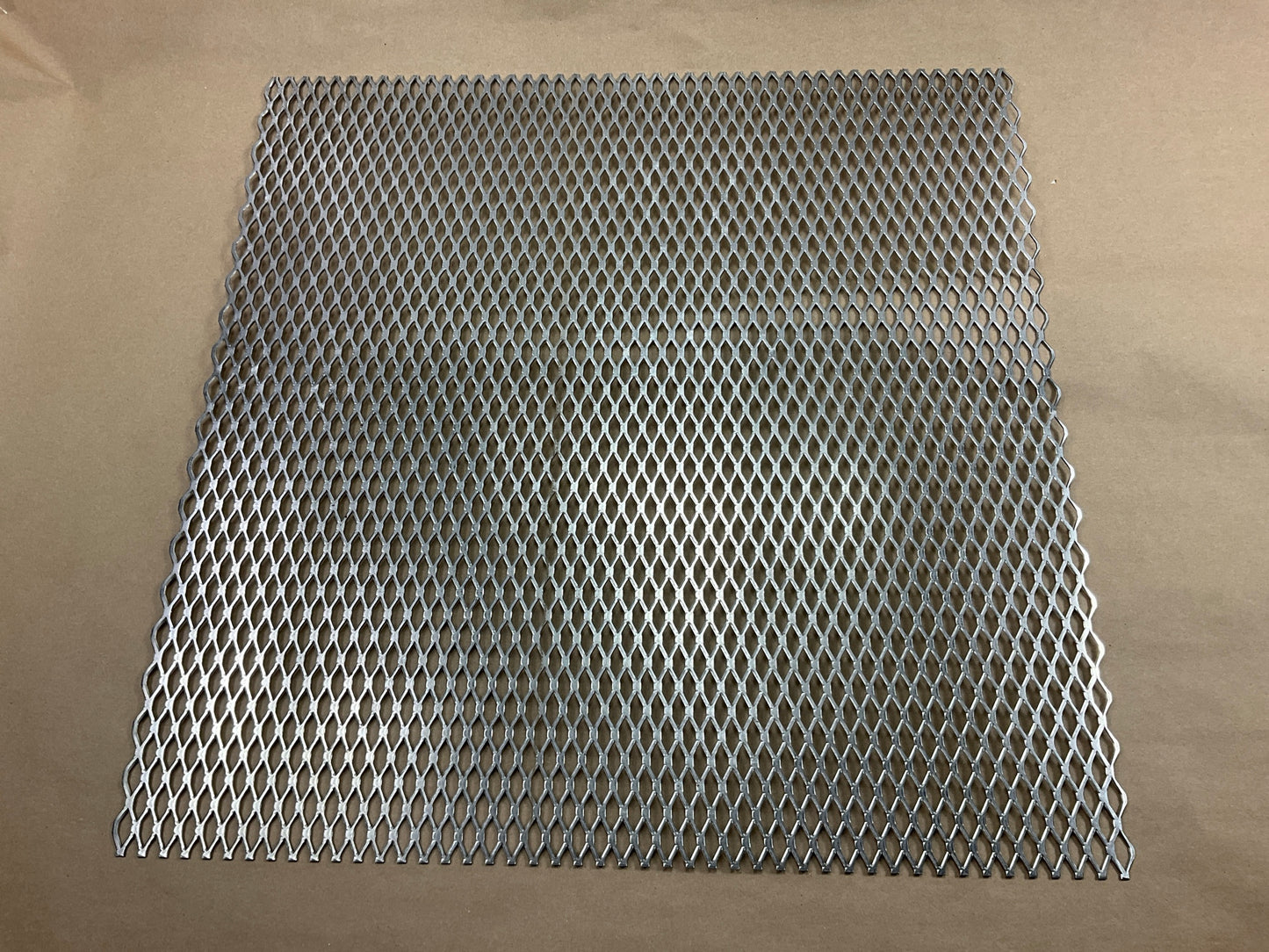 Forney 49614 - 24'' X 24'' - 13 Gauge Steel Expanded Metal - 1/2'' O/C Spacing