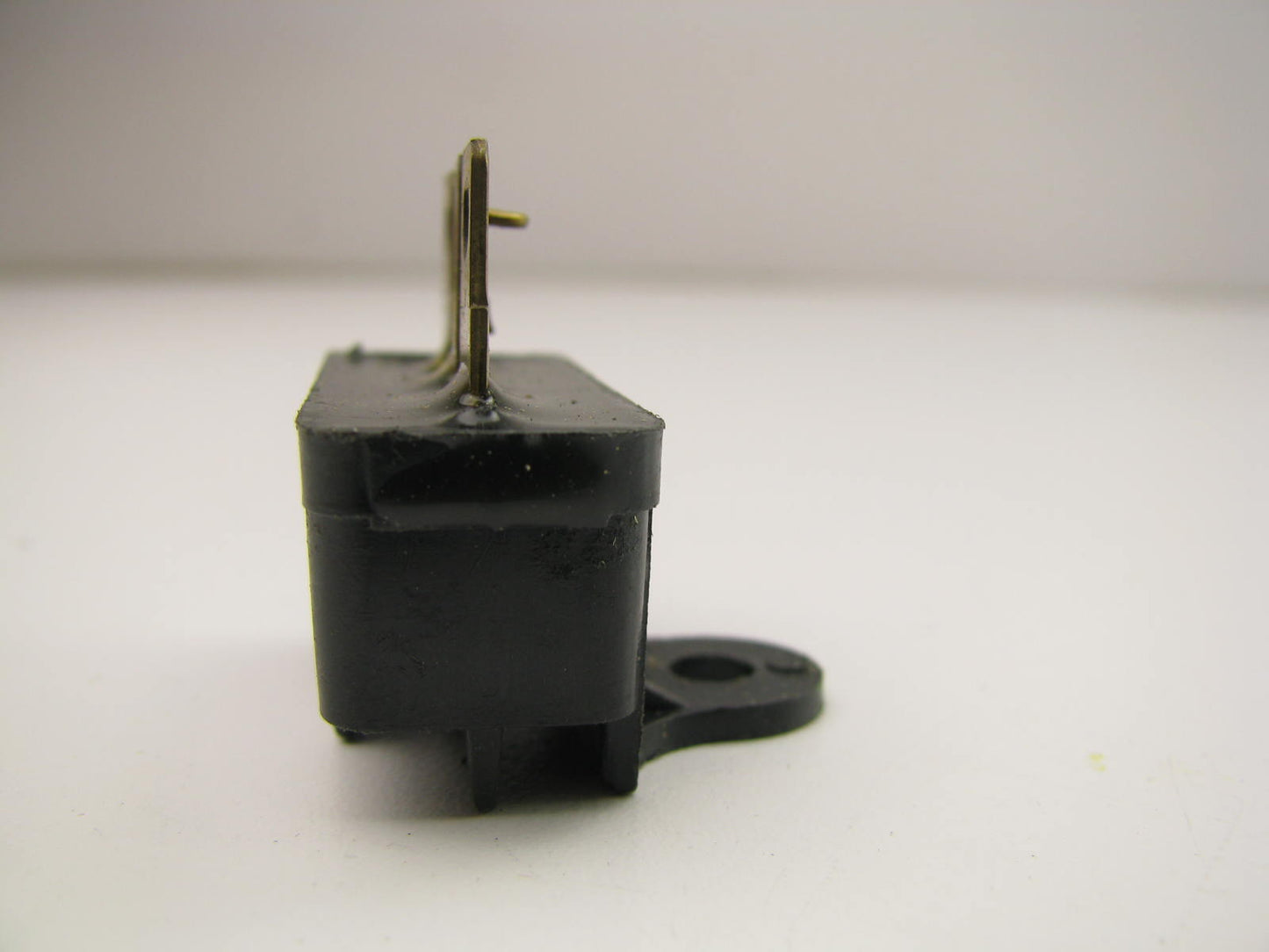 Four Seasons 35759 A/C Thermal Limiter Fuse Switch