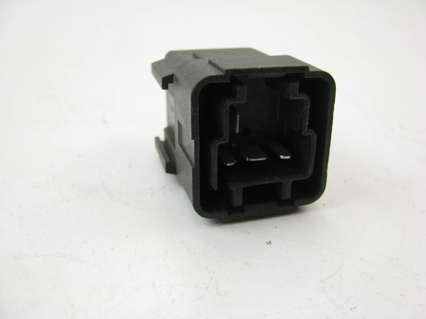 Four Seasons 35915 A/C Compressor Throttle Cut-Off Relay