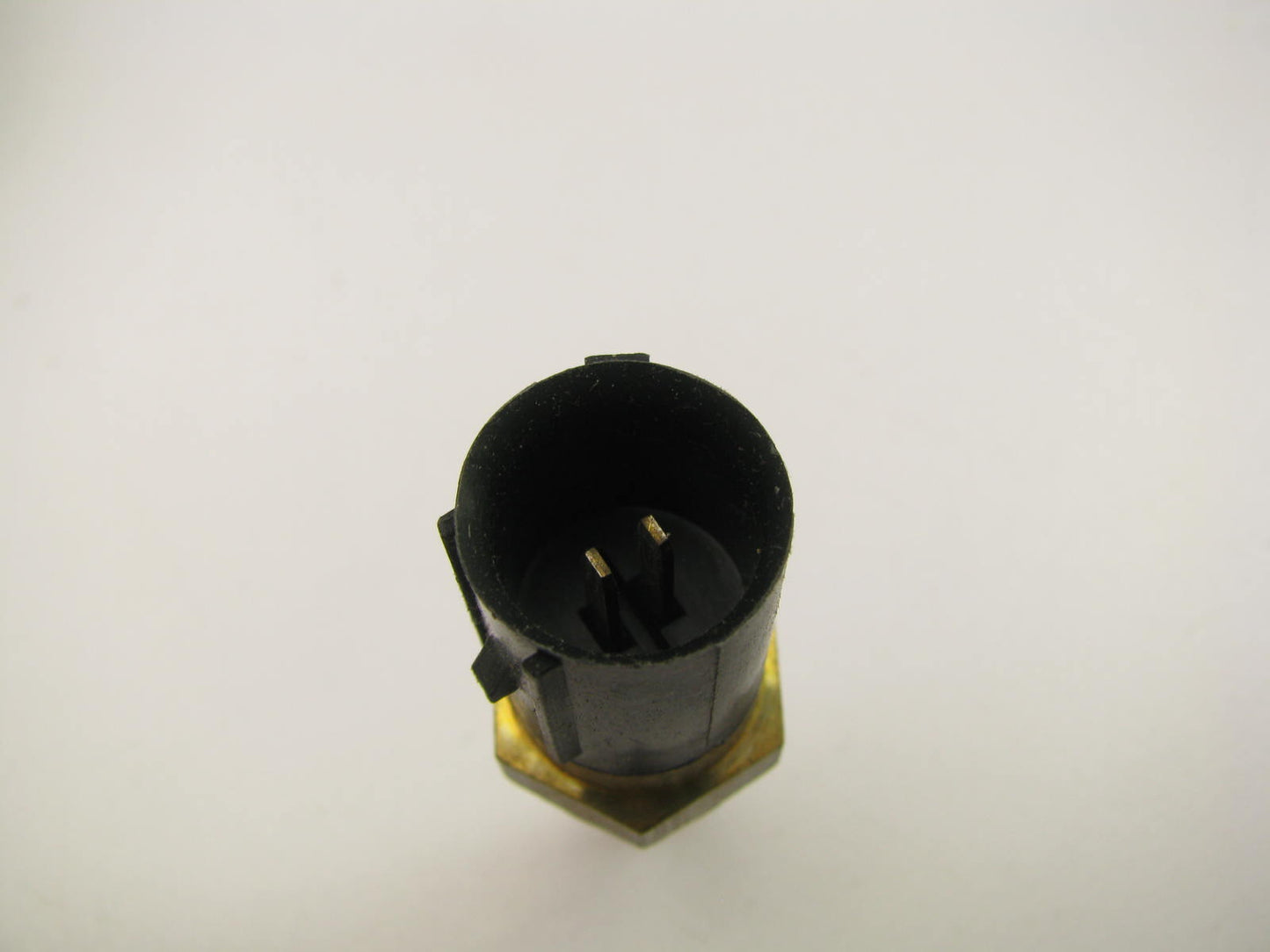 Four Seasons 36418 Engine Coolant Temperature Sender Sensor Switch