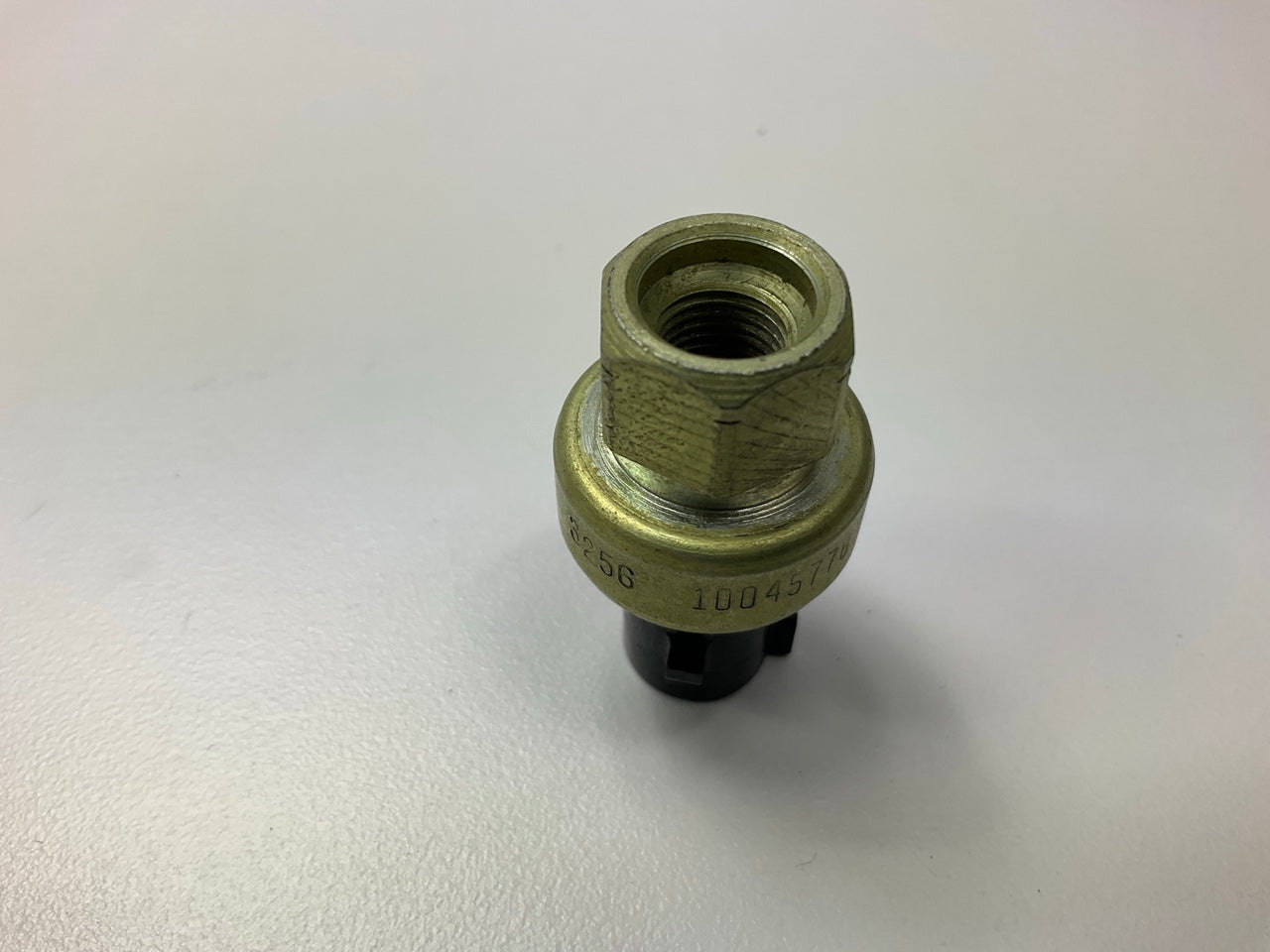 Four Seasons 36662 A/C Condenser Fan Switch-Pressure Switch