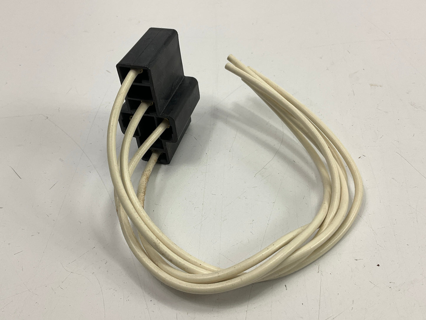 Four Seasons 37202 HVAC Blower Relay Harness Connector Pigtail