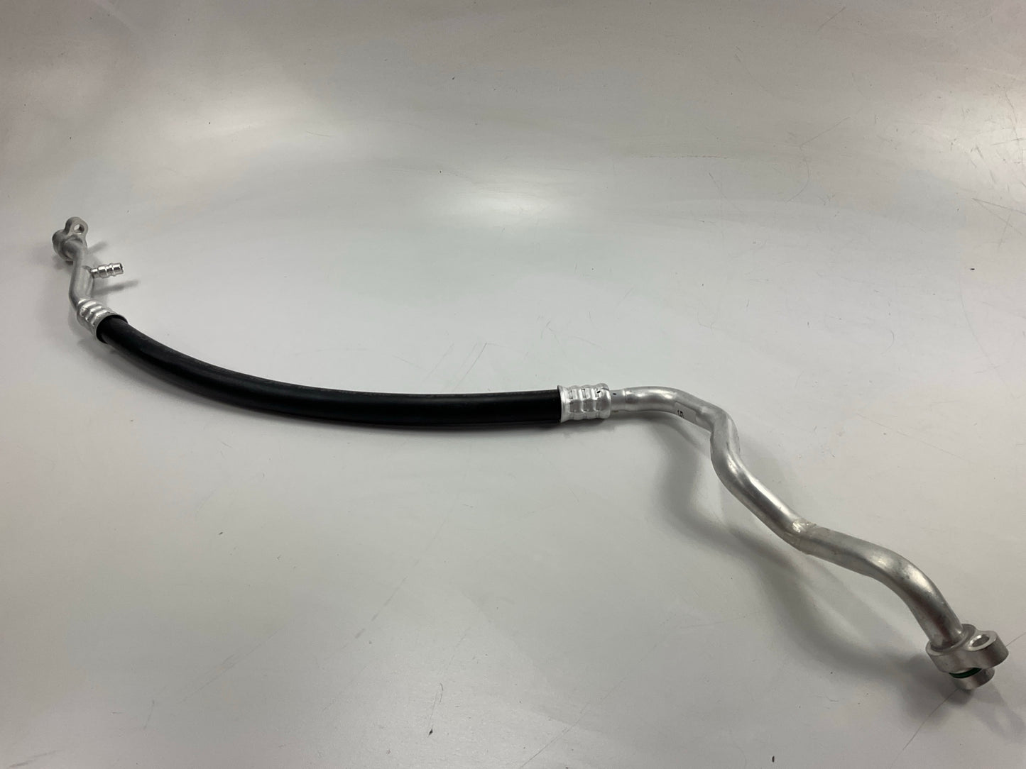 Four Seasons 55121 A/C Refrigerant Suction Hose 05-06 Altima, 05-08 Maxima